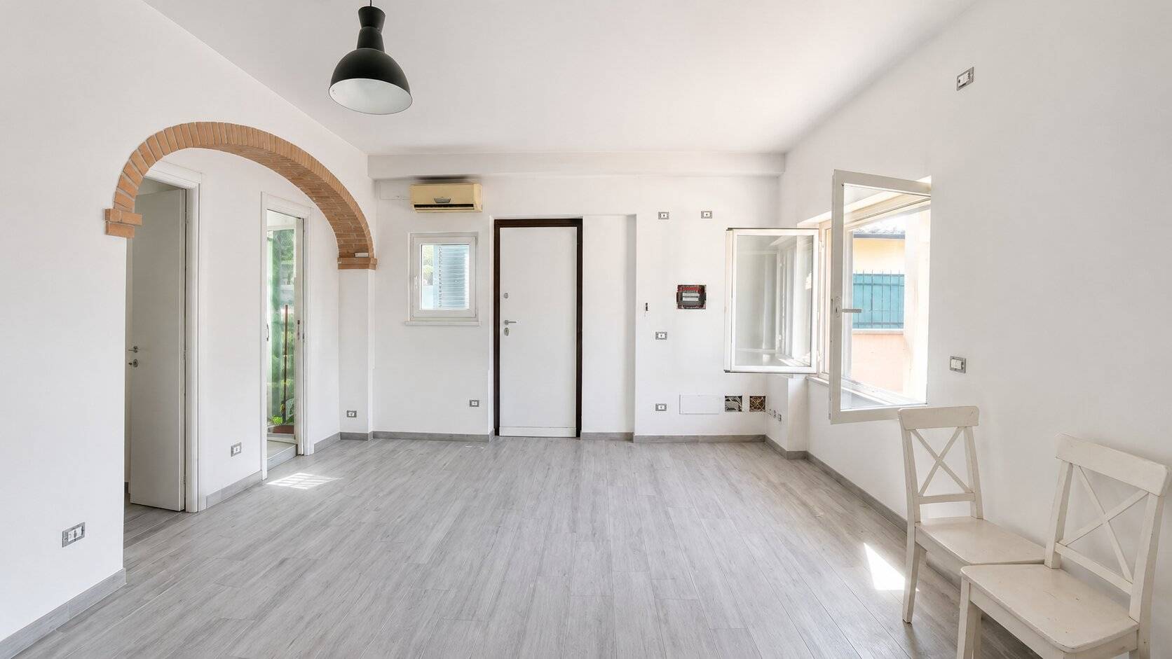 BILOCALE in vendita a Roma, Ostia/Ostia antica