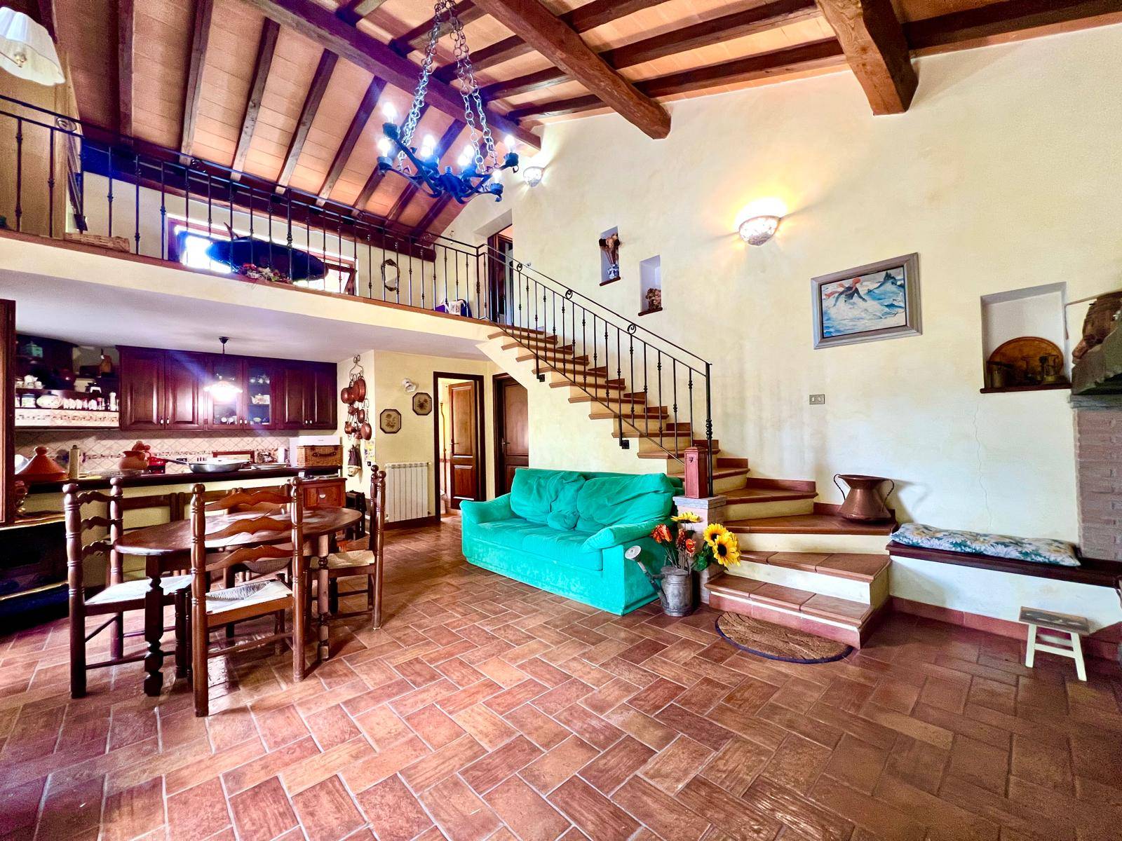 VILLA UNIFAMILIARE in vendita a Subiaco, Montore