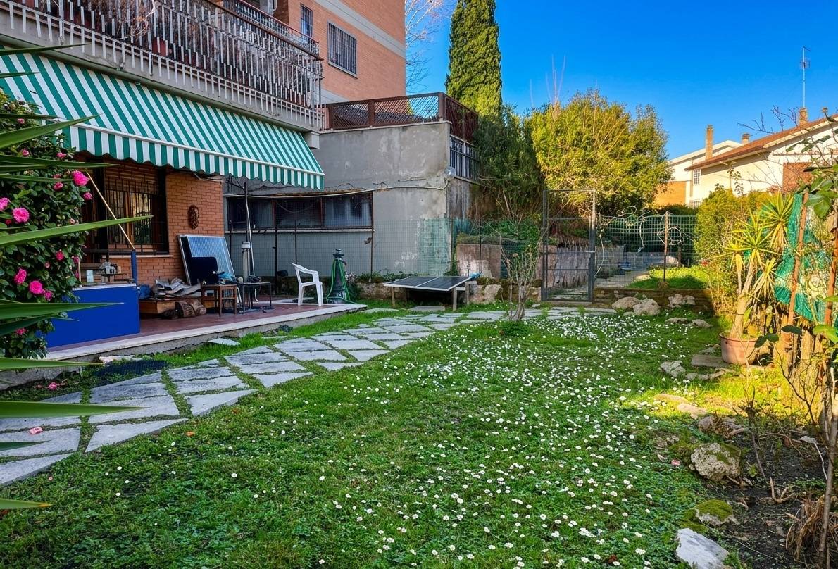 QUADRILOCALE in vendita a Roma, Spinaceto