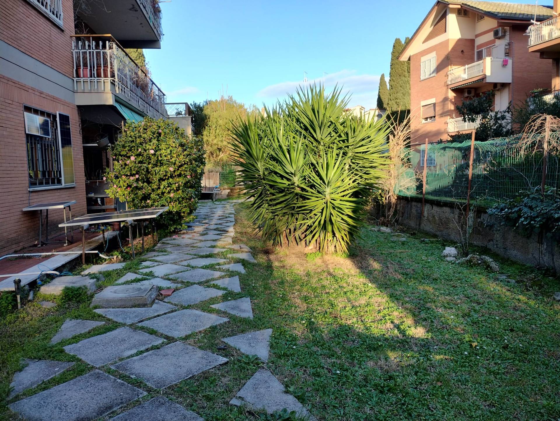 QUADRILOCALE in vendita a Roma, Spinaceto