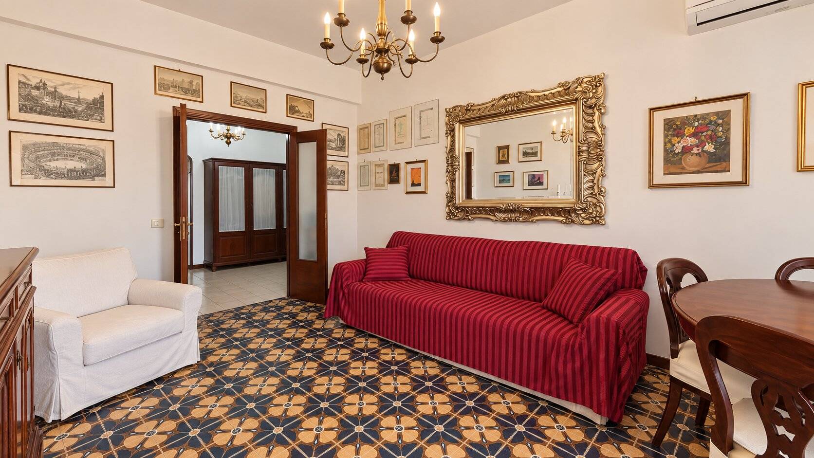 TRILOCALE in vendita a Roma, Ostia