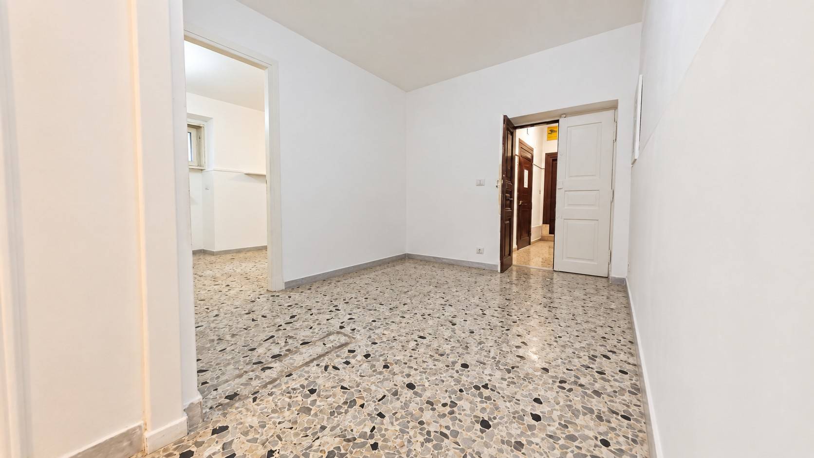 TRILOCALE in vendita a Roma, Ostia