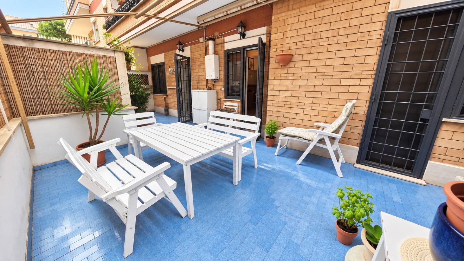 TRILOCALE in vendita a Roma, Ostia