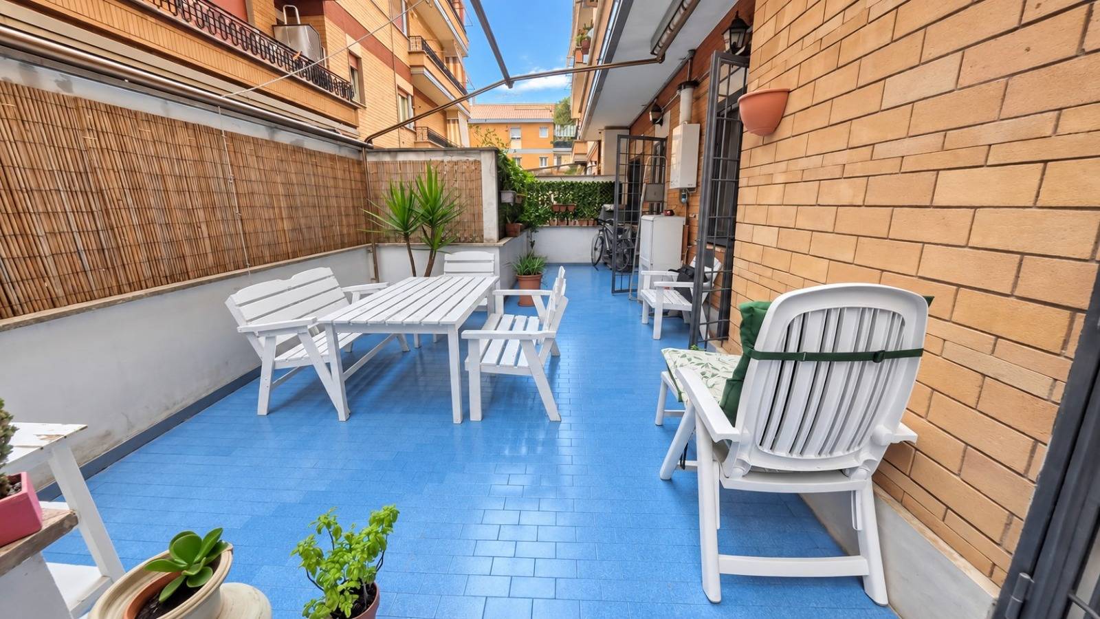 TRILOCALE in vendita a Roma, Ostia