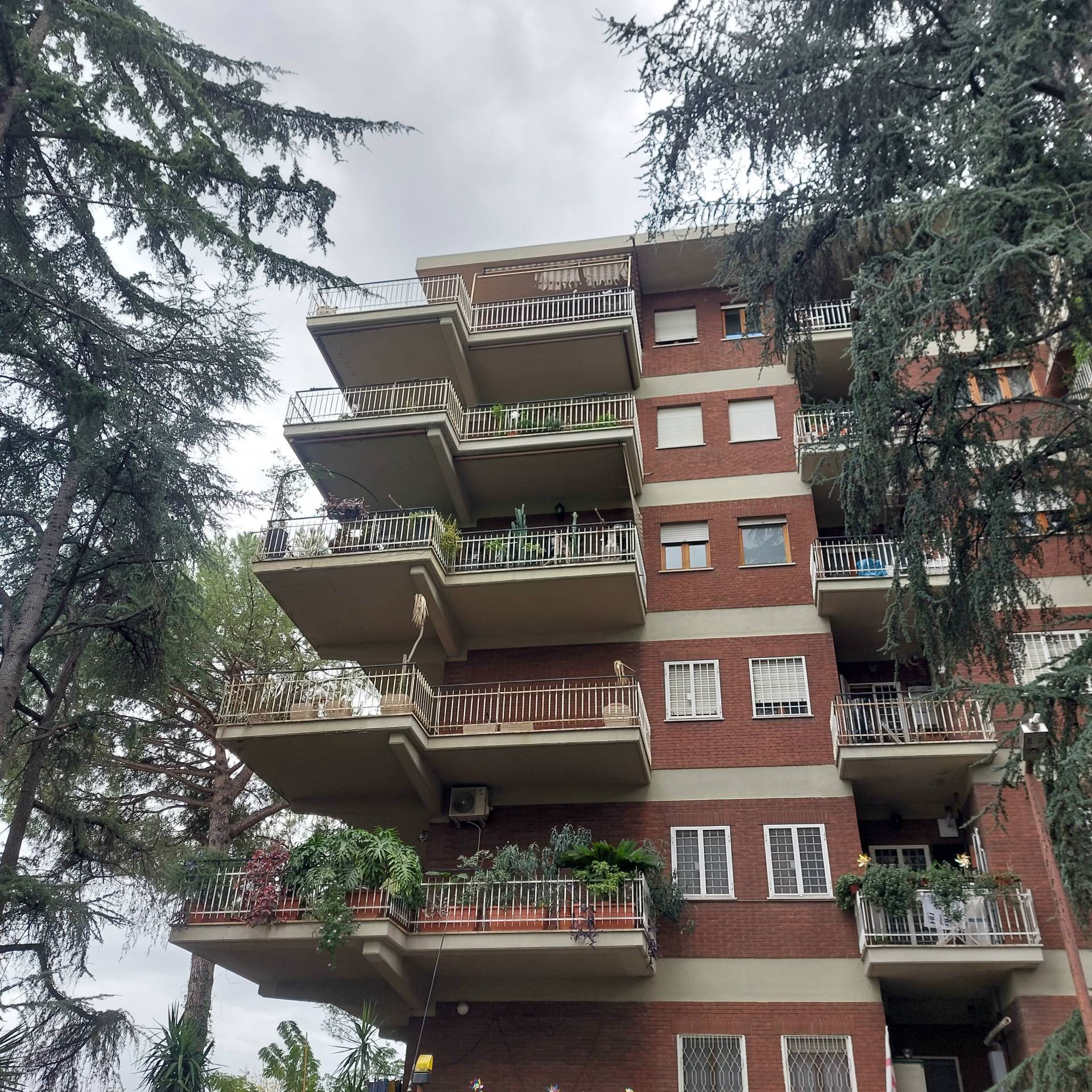 Quadrilocale in vendita a Roma, Portuense