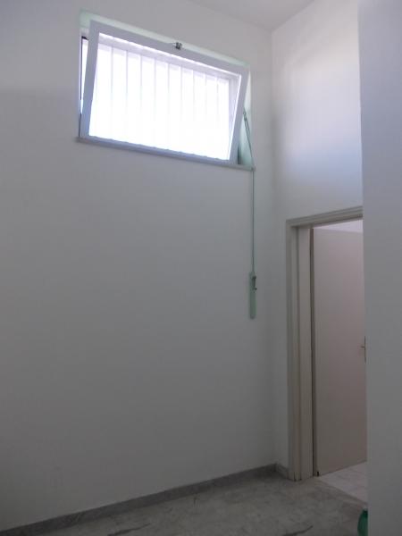 NEGOZIO in affitto a Sant'Antimo