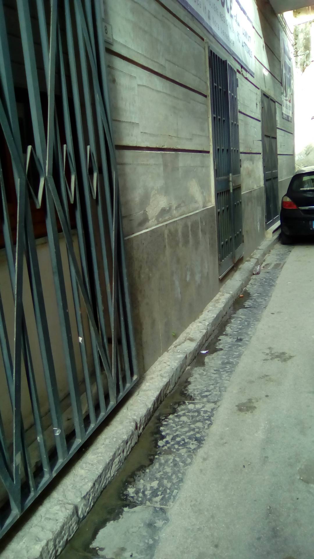 NEGOZIO in vendita a Sant'Antimo