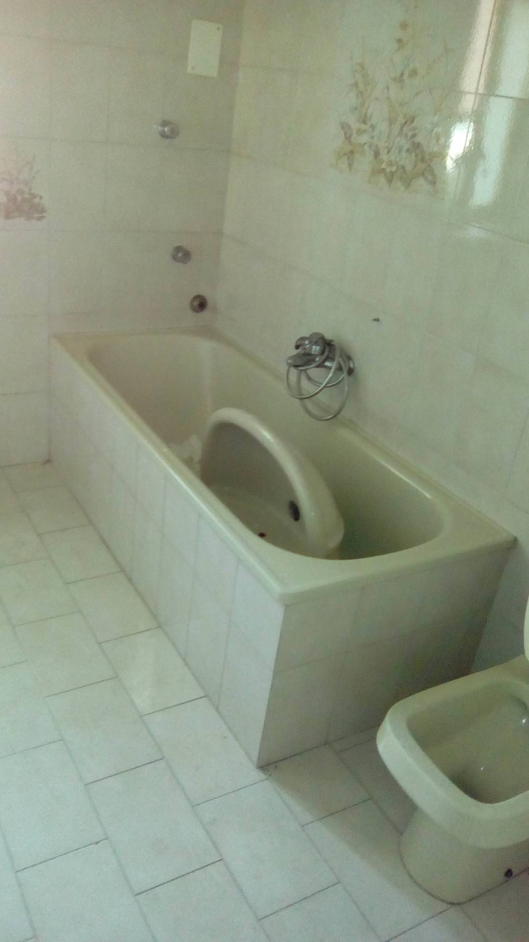 QUADRILOCALE in vendita a Sant'Antimo