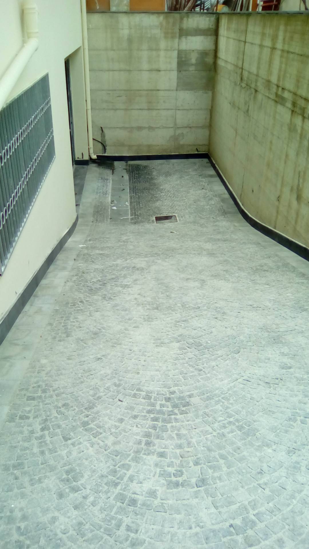 MAGAZZINO/CANTINA in affitto a Casandrino