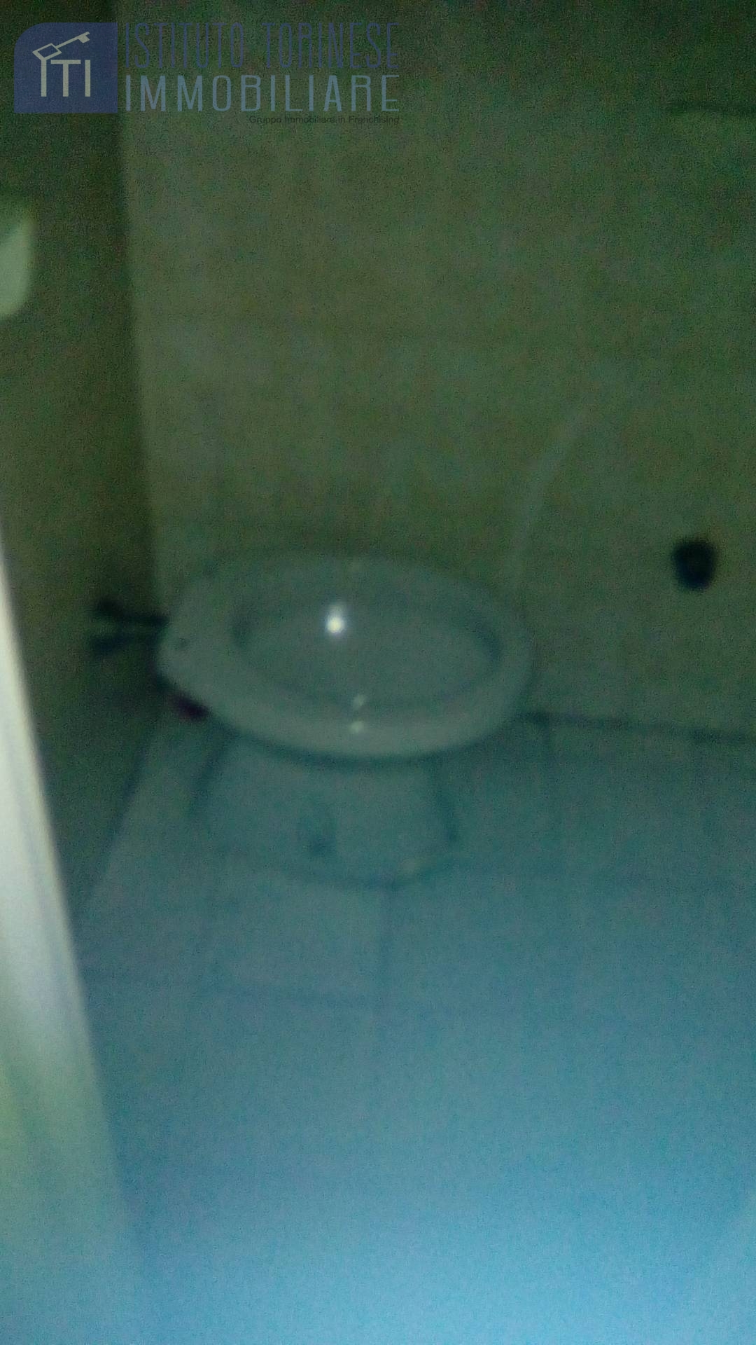 MAGAZZINO/CANTINA in affitto a Sant'Antimo