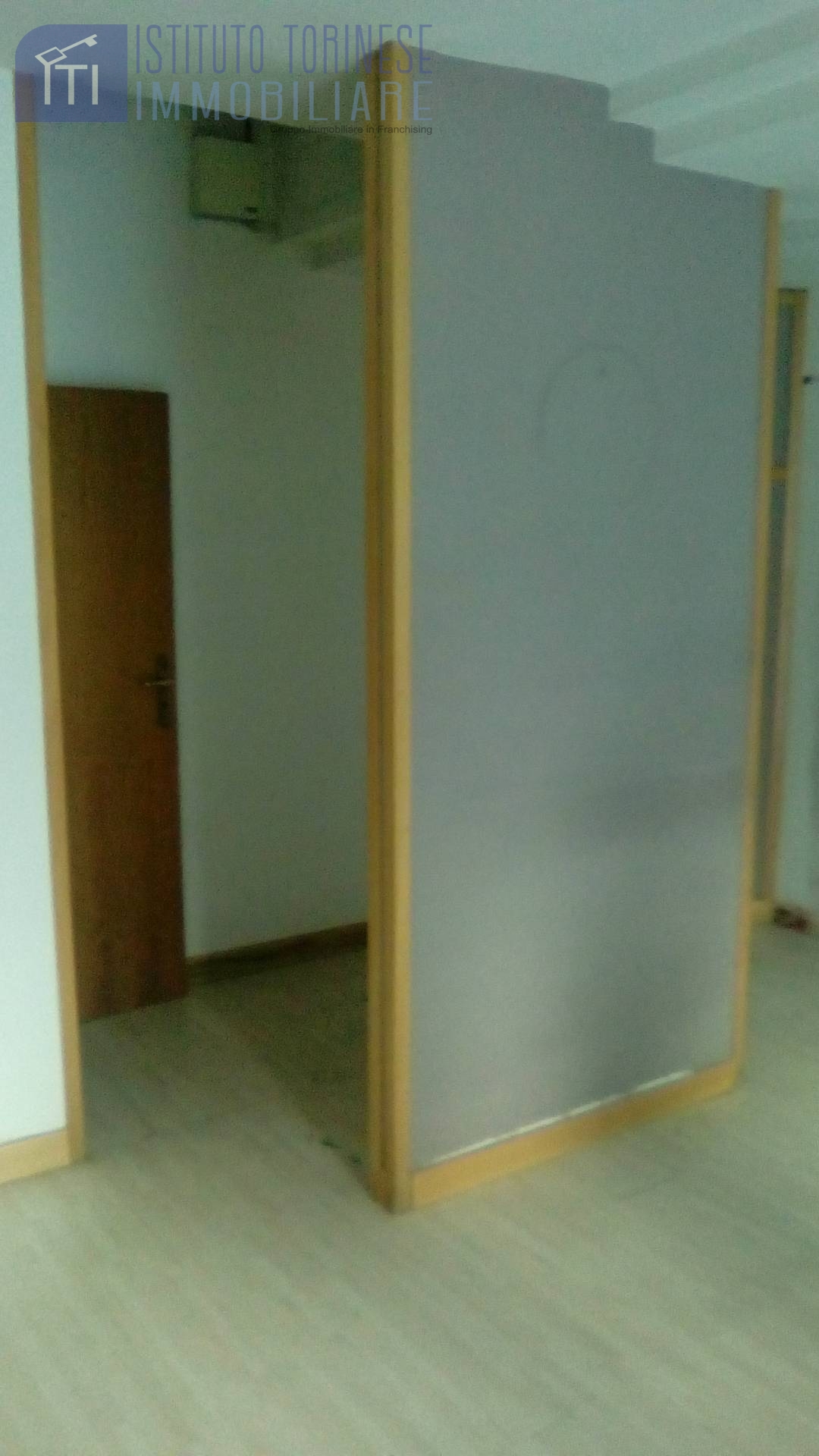 NEGOZIO in affitto a Sant'Antimo