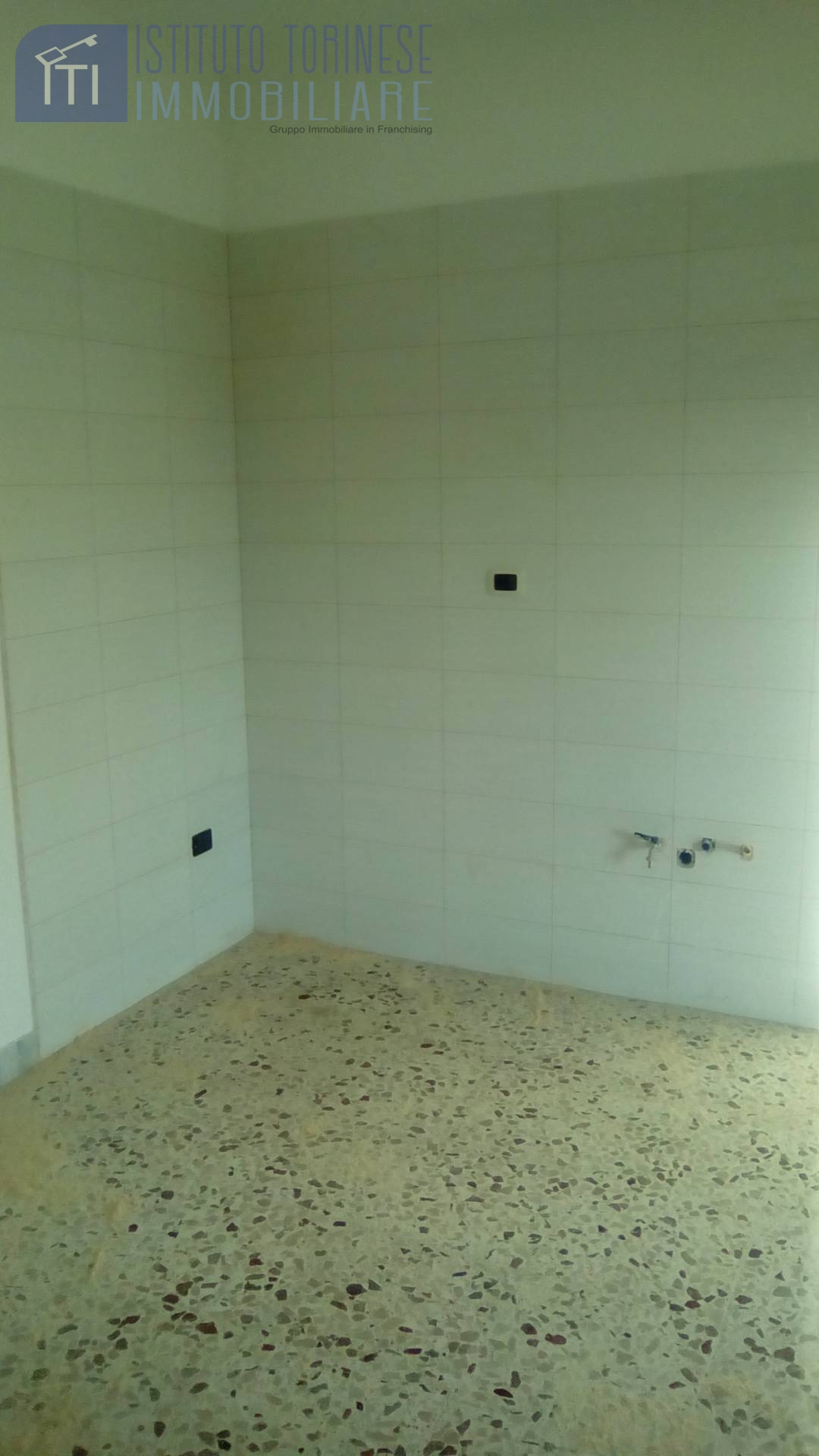 QUADRILOCALE in affitto a Casandrino