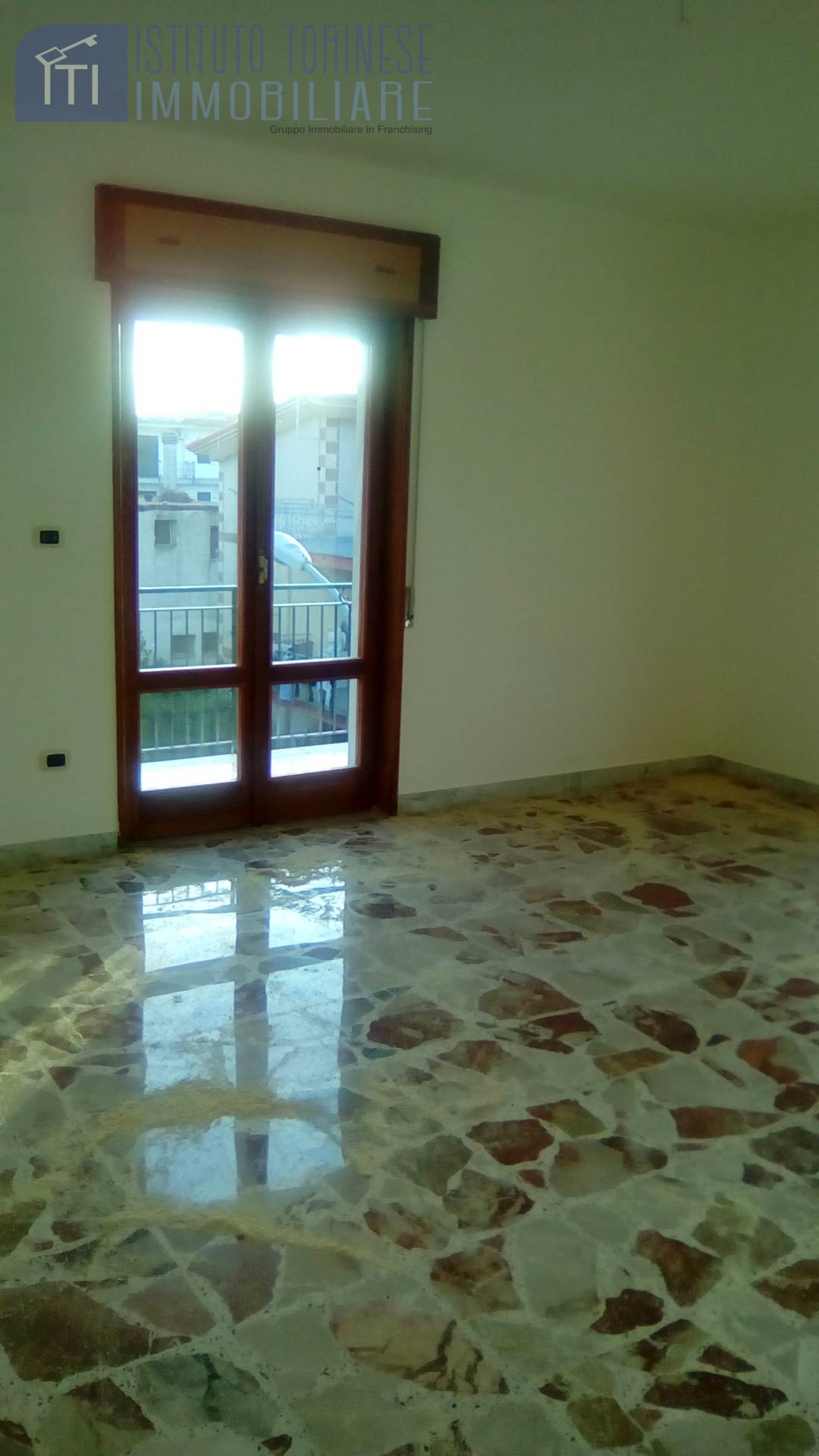 QUADRILOCALE in affitto a Casandrino