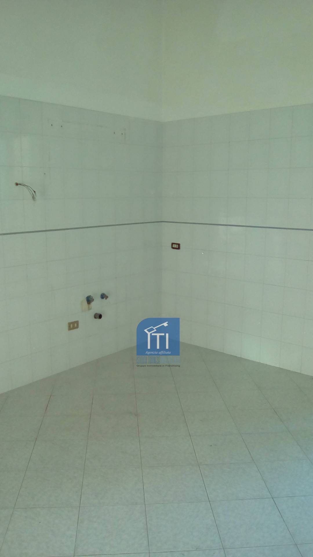 TRILOCALE in affitto a Sant'Antimo