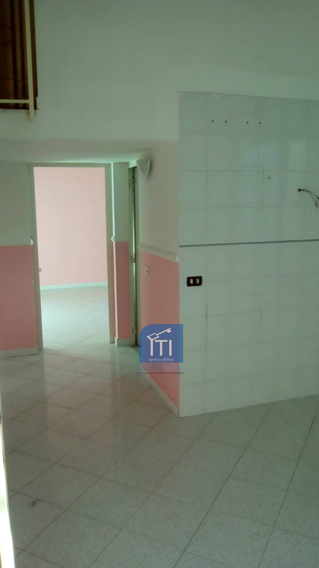 TRILOCALE in affitto a Sant'Antimo