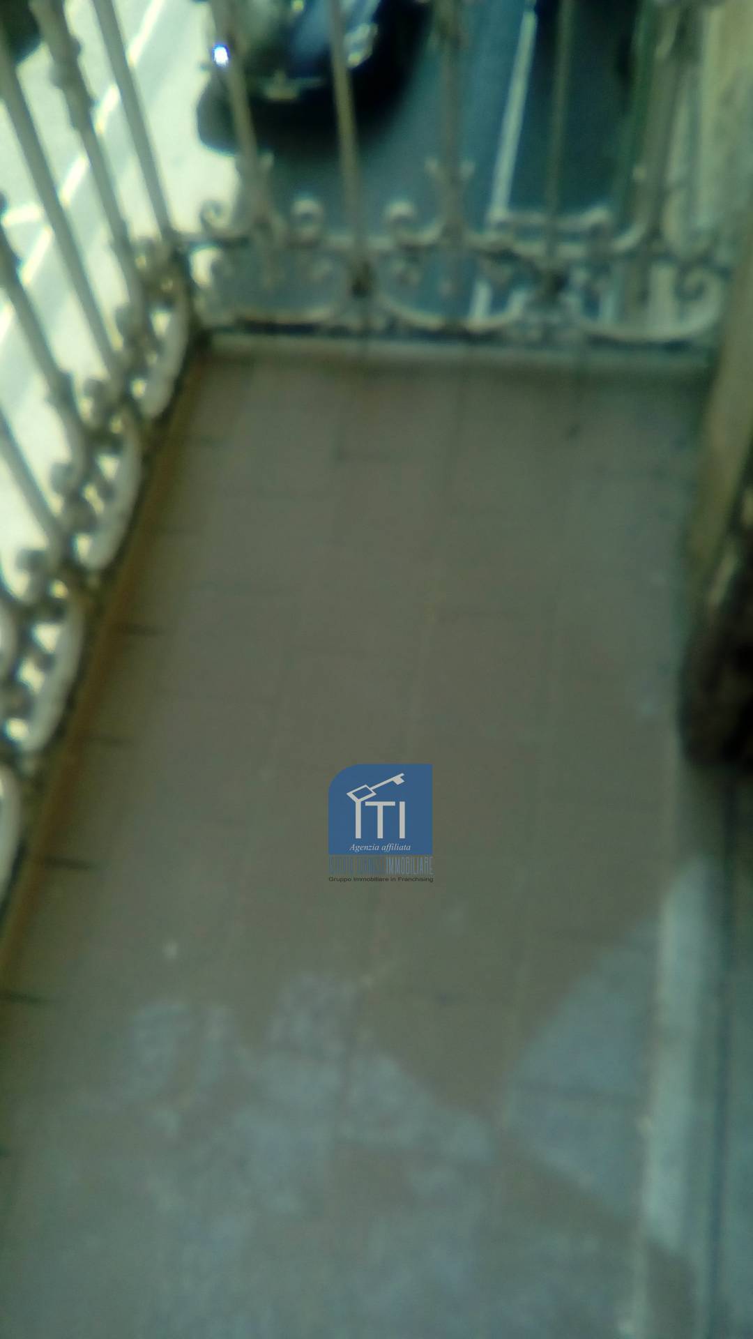 APPARTAMENTO + DI 4 LOCALI in vendita a Sant'Antimo