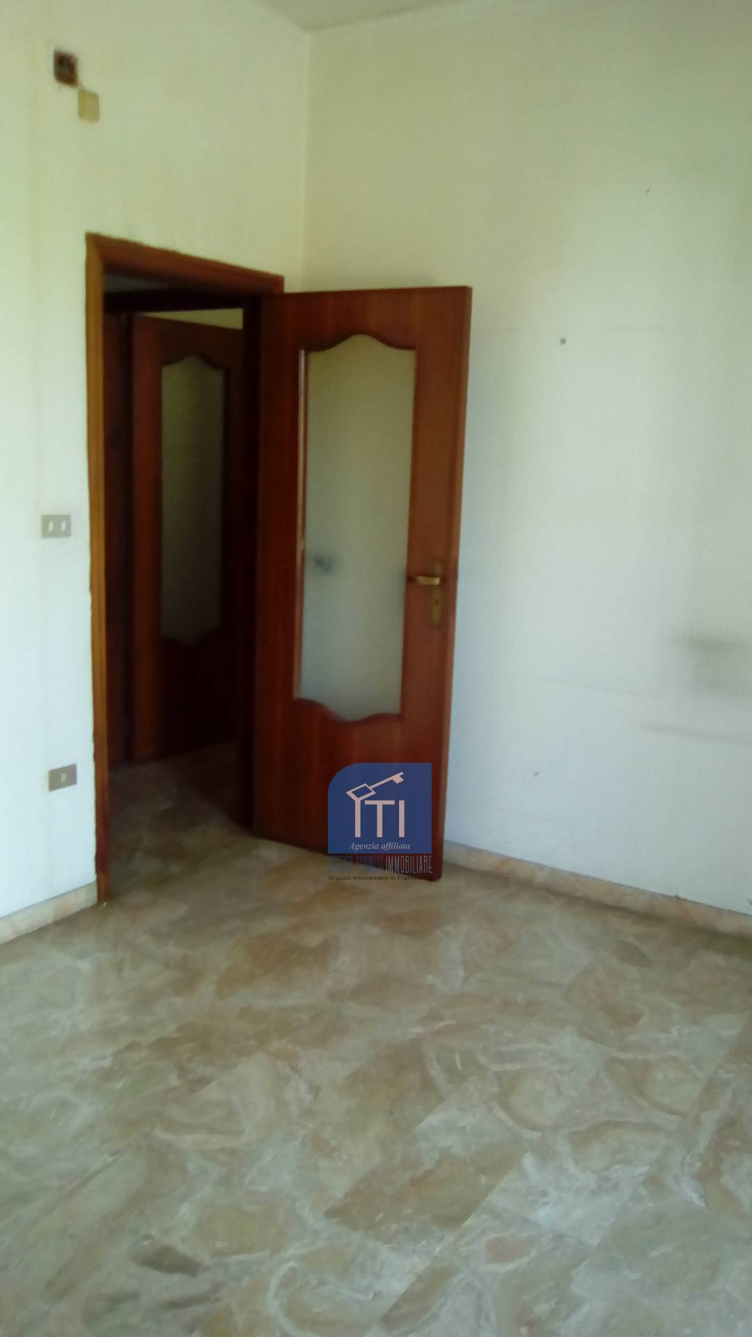 TRILOCALE in affitto a Sant'Antimo