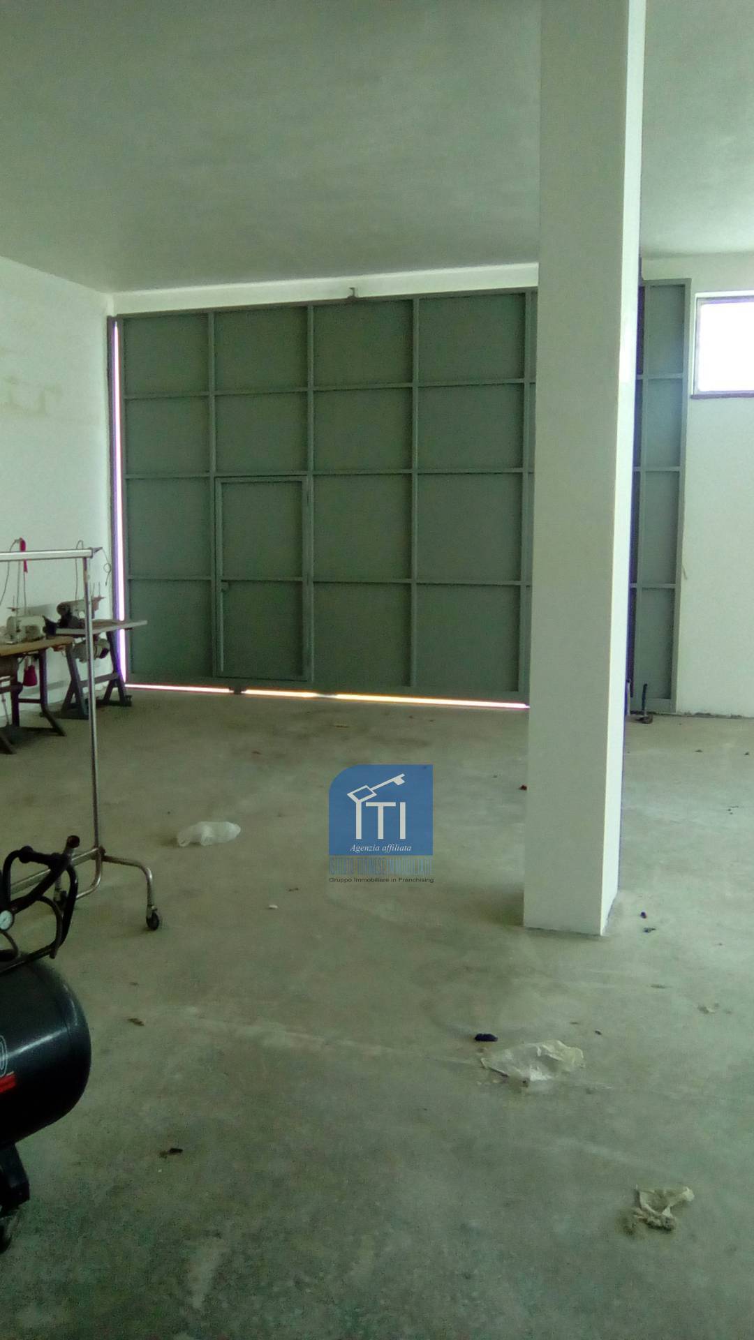 CAPANNONE INDUSTRIALE in affitto a Sant'Antimo