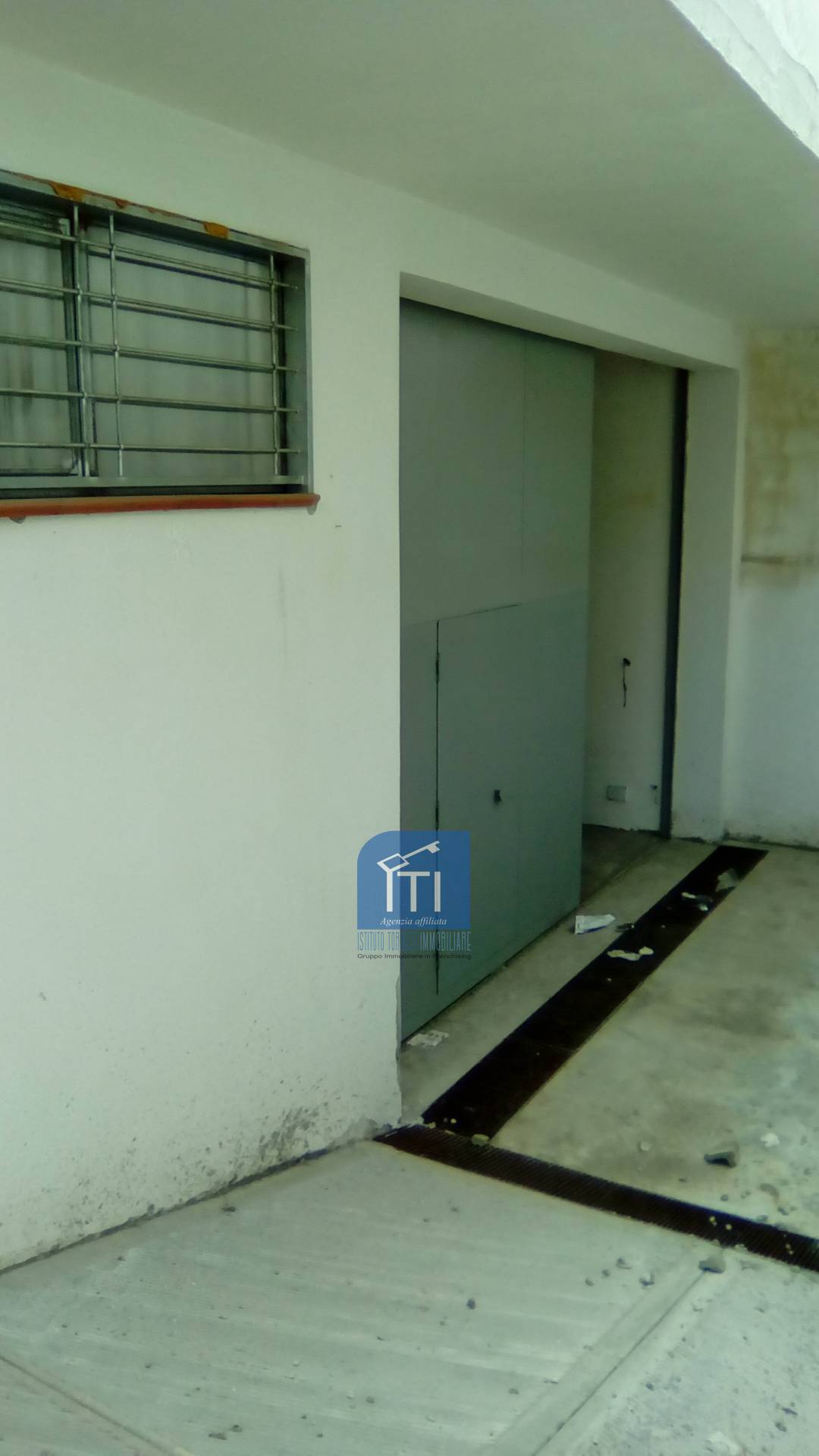 CAPANNONE INDUSTRIALE in affitto a Sant'Antimo