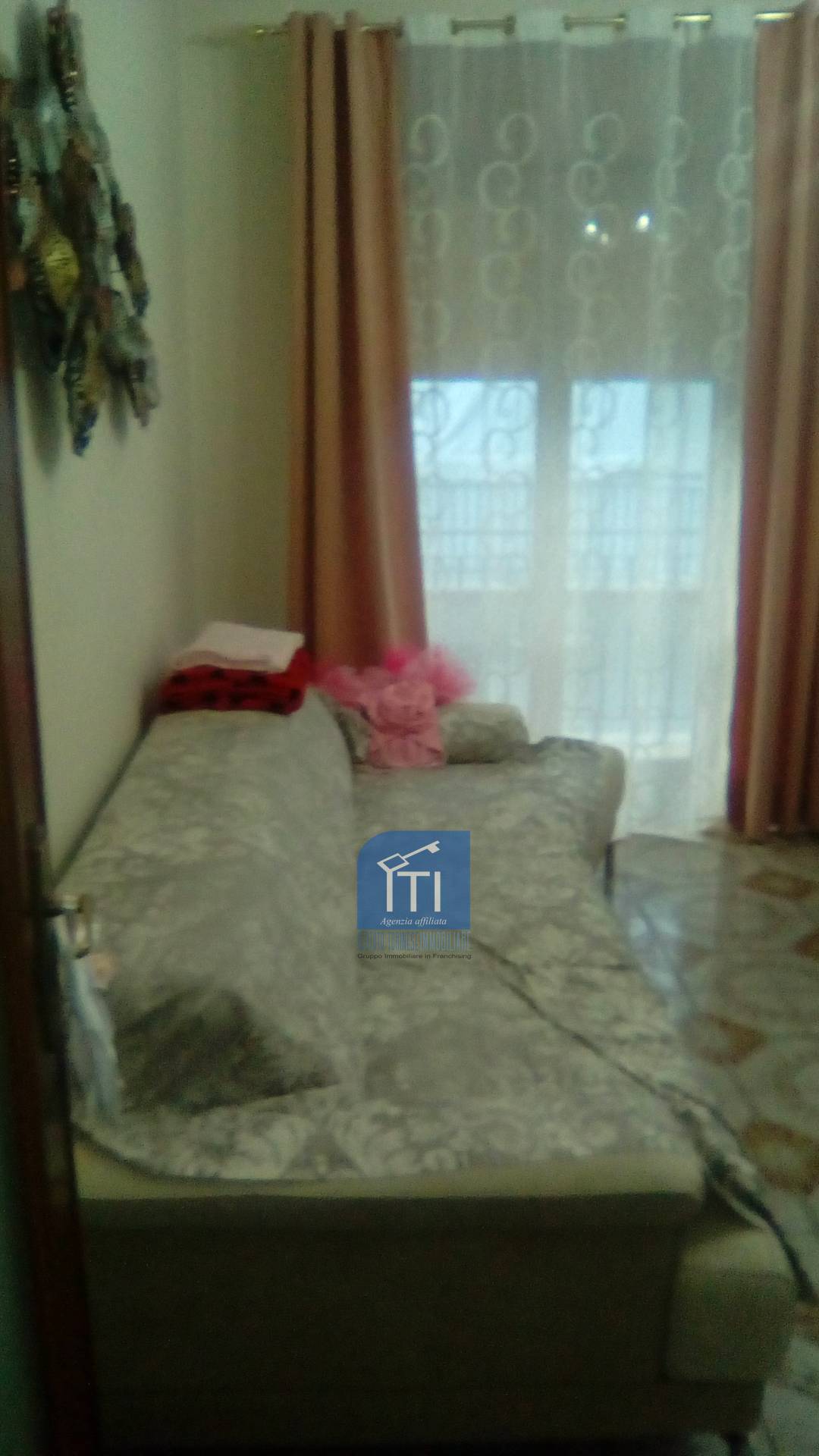 APPARTAMENTO + DI 4 LOCALI in affitto a Sant'Antimo