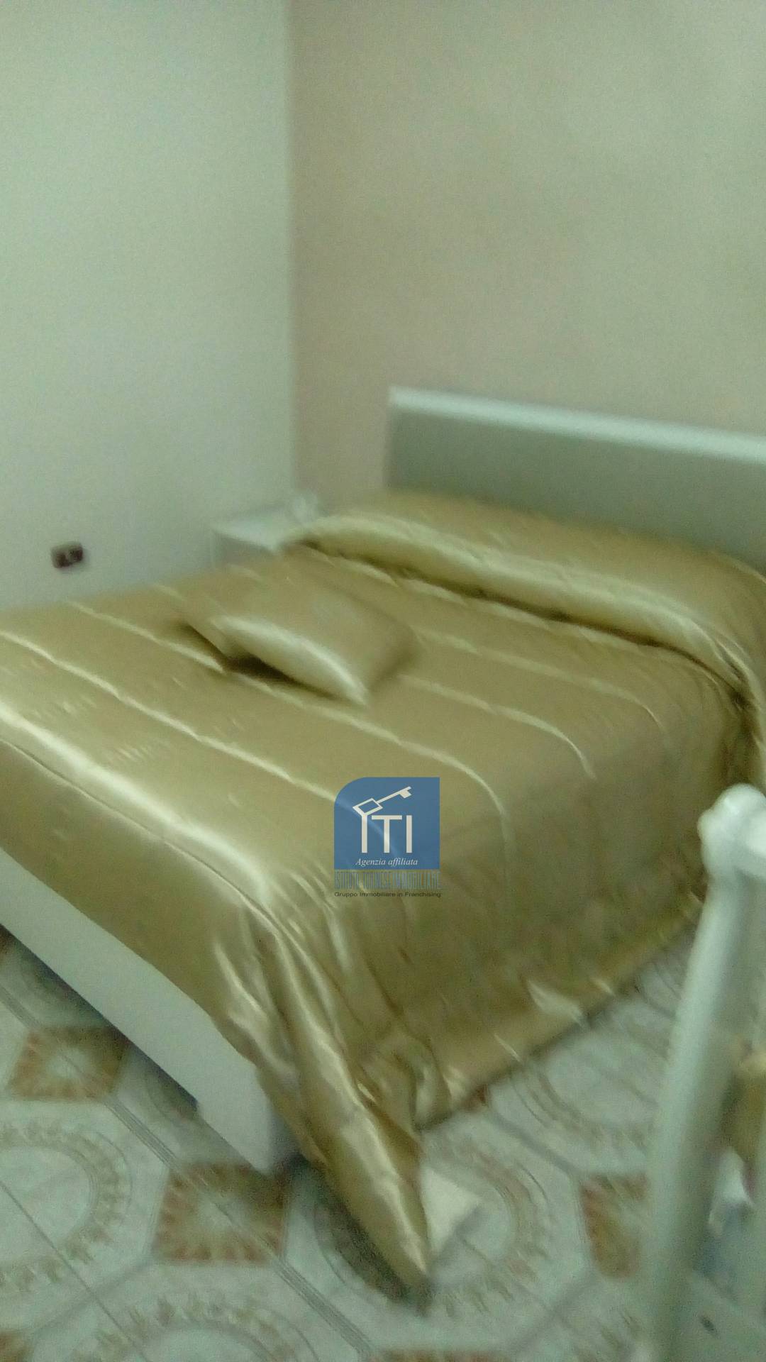 APPARTAMENTO + DI 4 LOCALI in affitto a Sant'Antimo