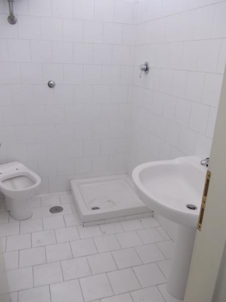 NEGOZIO in affitto a Sant'Antimo