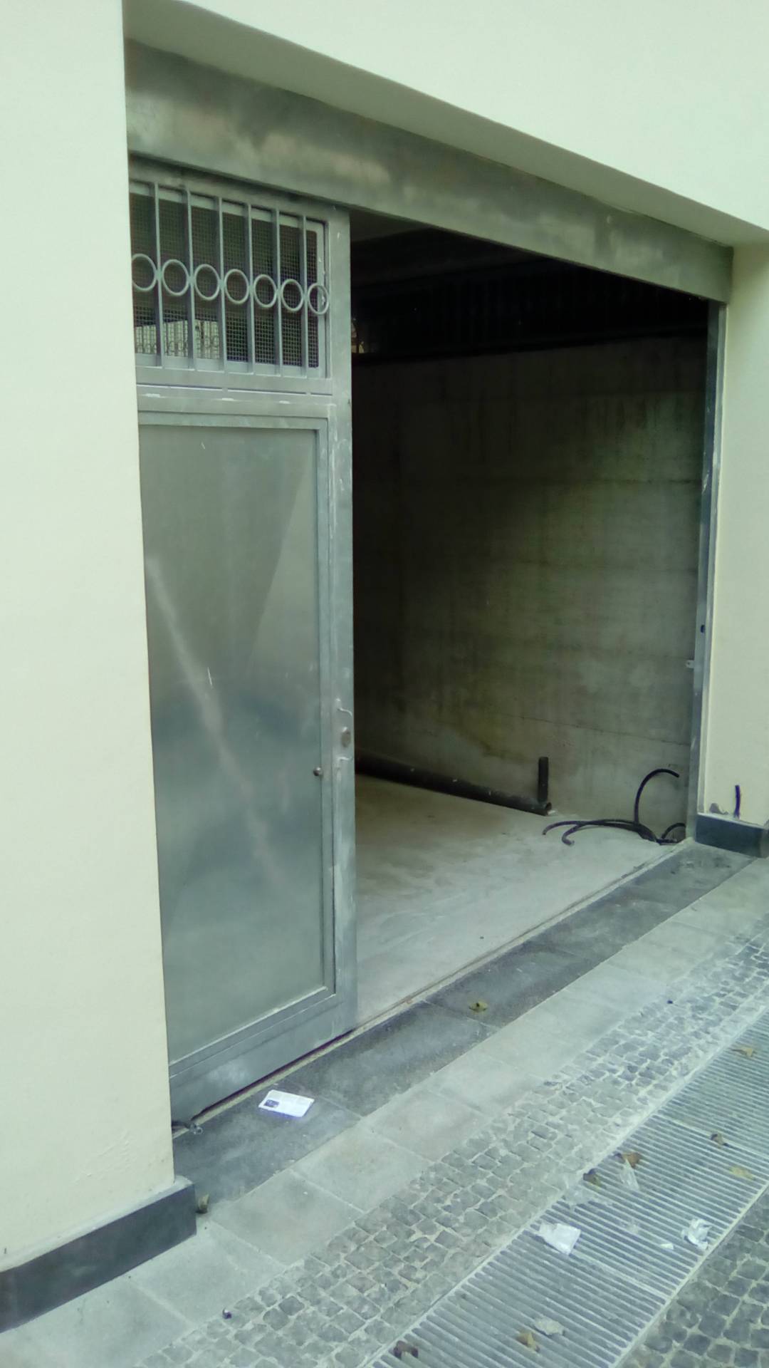 MAGAZZINO/CANTINA in affitto a Casandrino