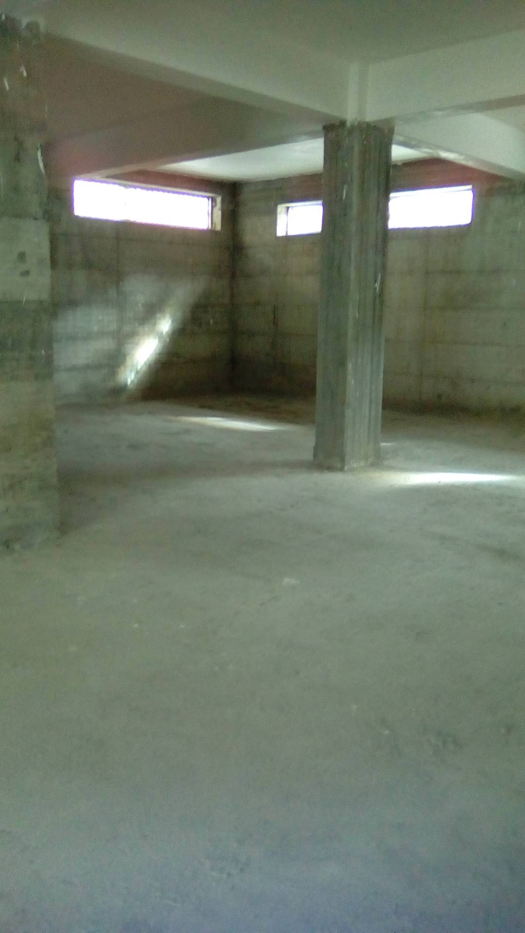 MAGAZZINO/CANTINA in affitto a Casandrino