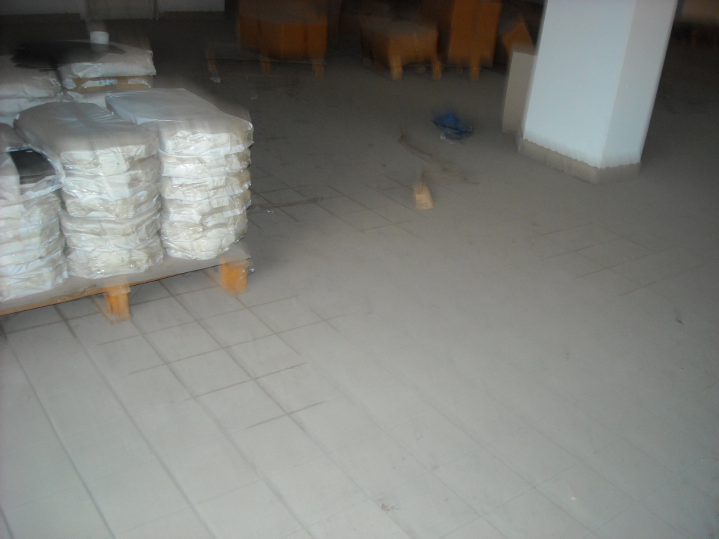 NEGOZIO in affitto a Sant'Antimo