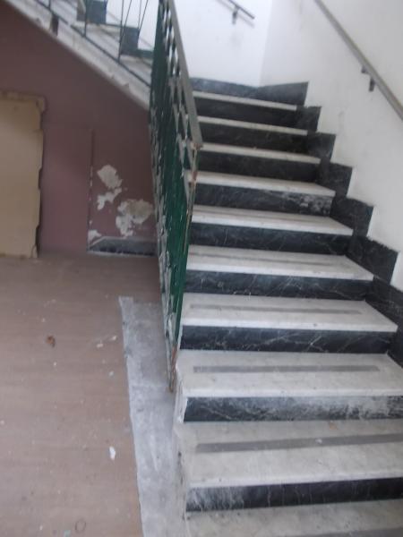 INTERO STABILE in vendita a Sant'Antimo