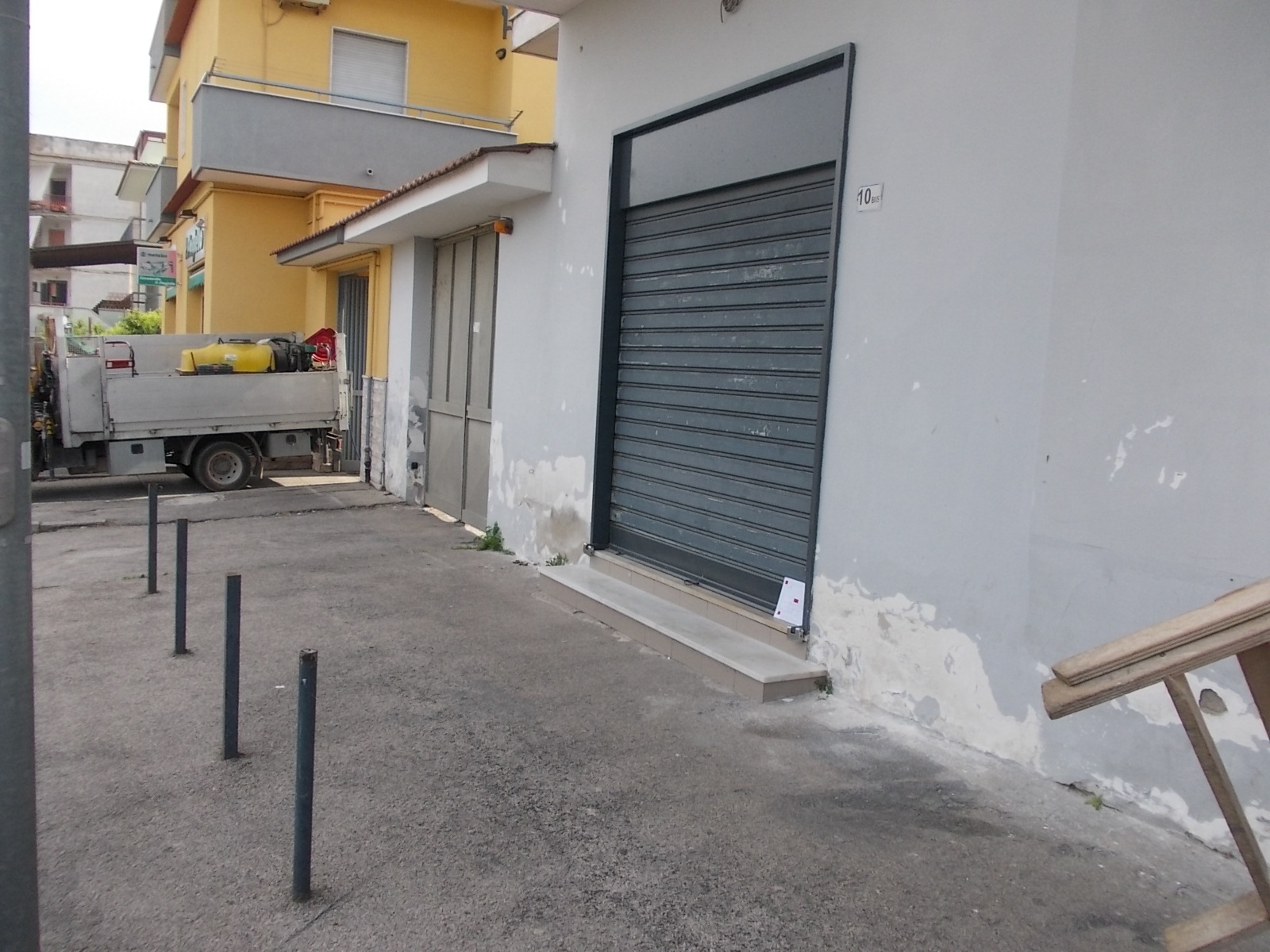 NEGOZIO in affitto a Sant'Antimo