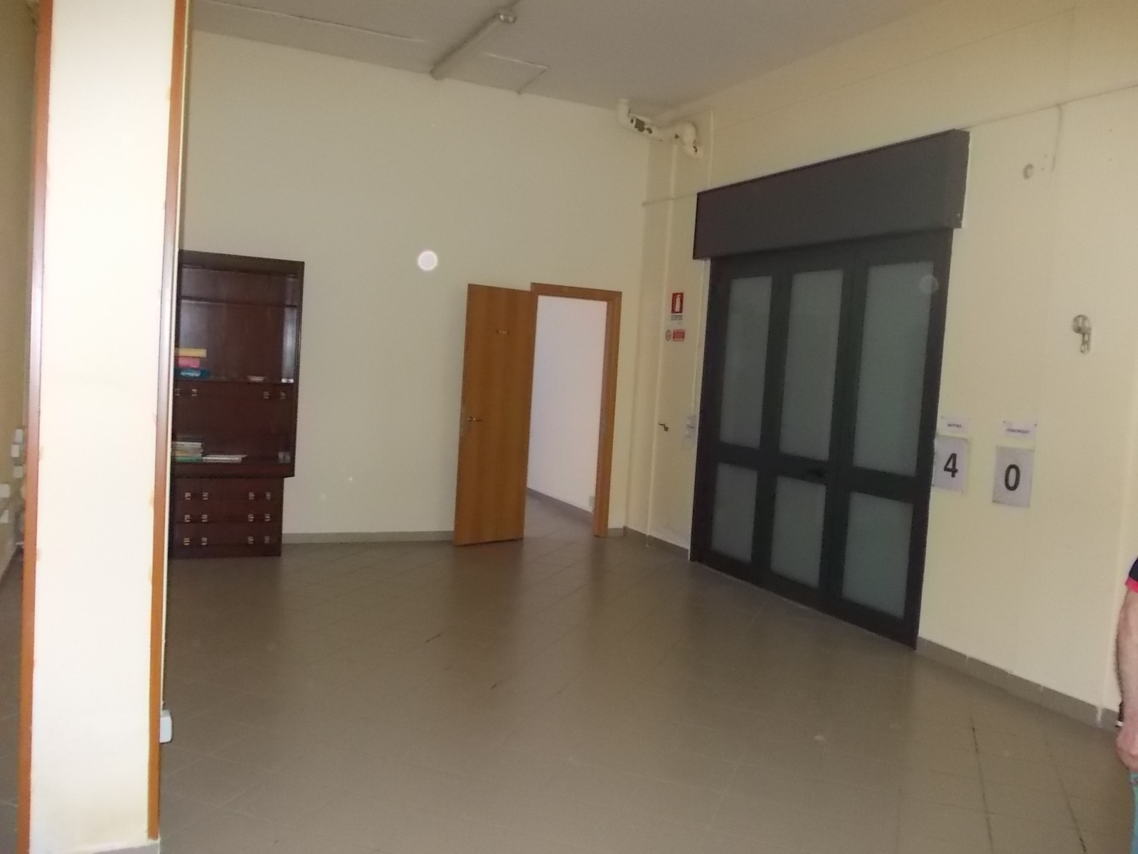 NEGOZIO in affitto a Sant'Antimo