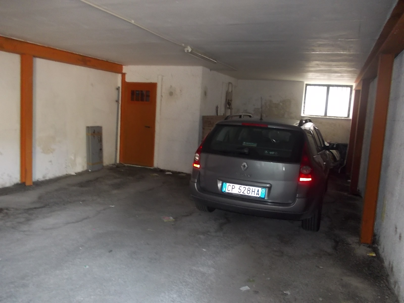 MAGAZZINO/CANTINA in vendita a Sant'Antimo