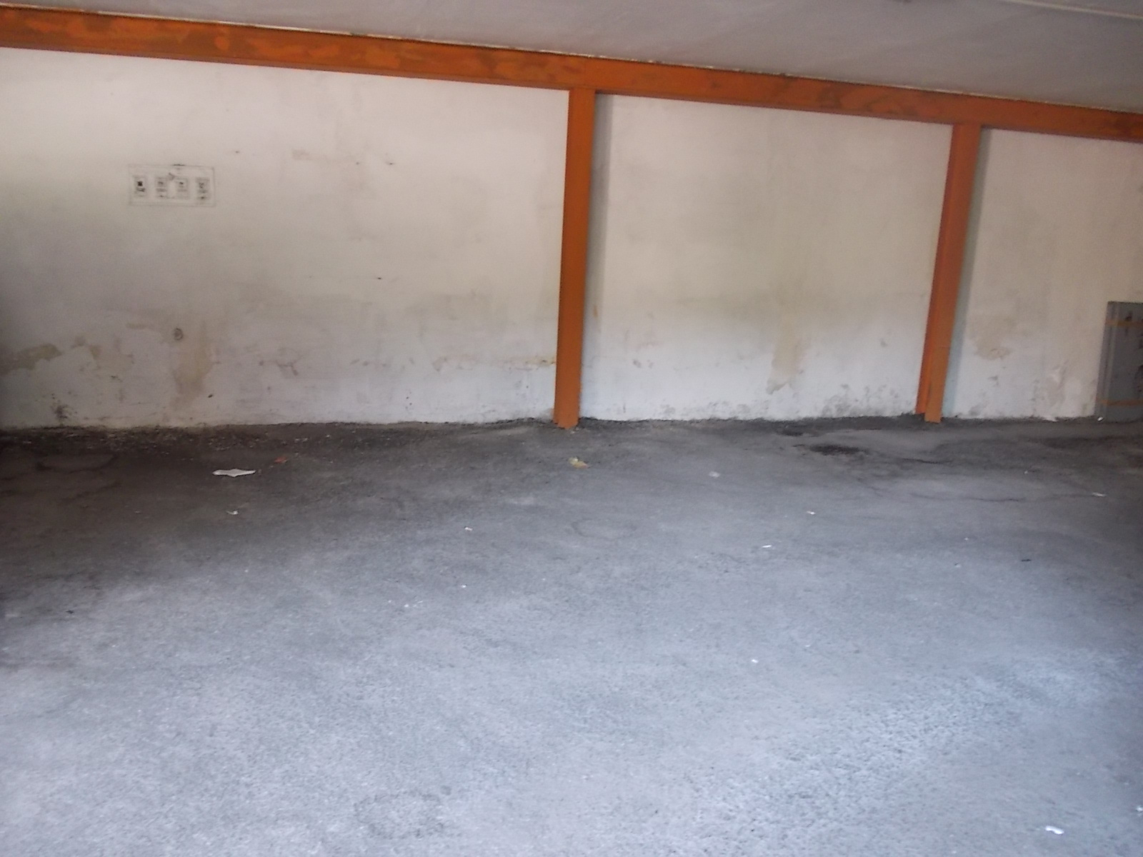 MAGAZZINO/CANTINA in vendita a Sant'Antimo