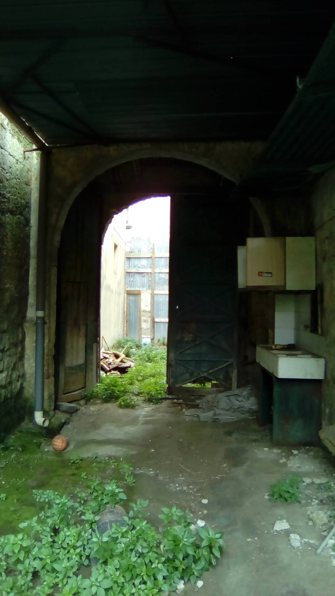 TERRENO CON RUDERE in vendita a Sant'Antimo