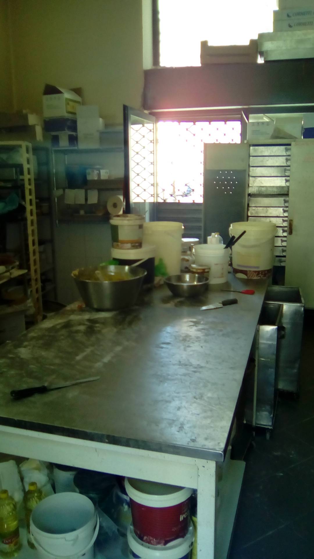 NEGOZIO in affitto a Sant'Antimo