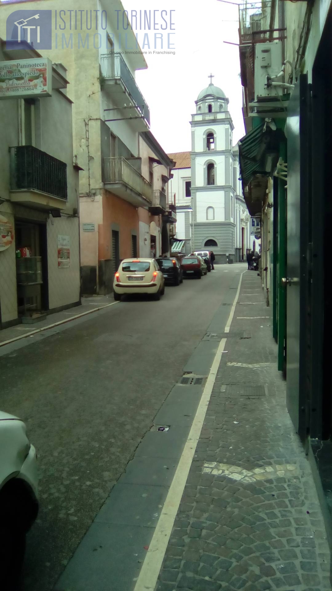 NEGOZIO in affitto a Sant'Antimo