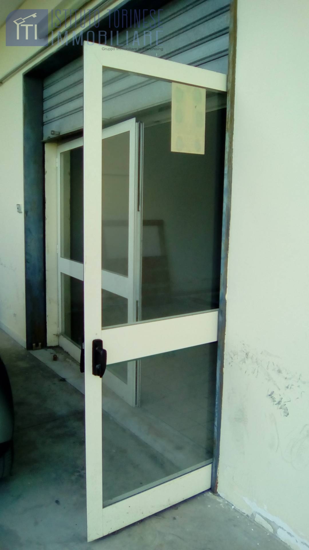 LICENZA/ATTIVITA COMM.LE in affitto a Sant'Antimo