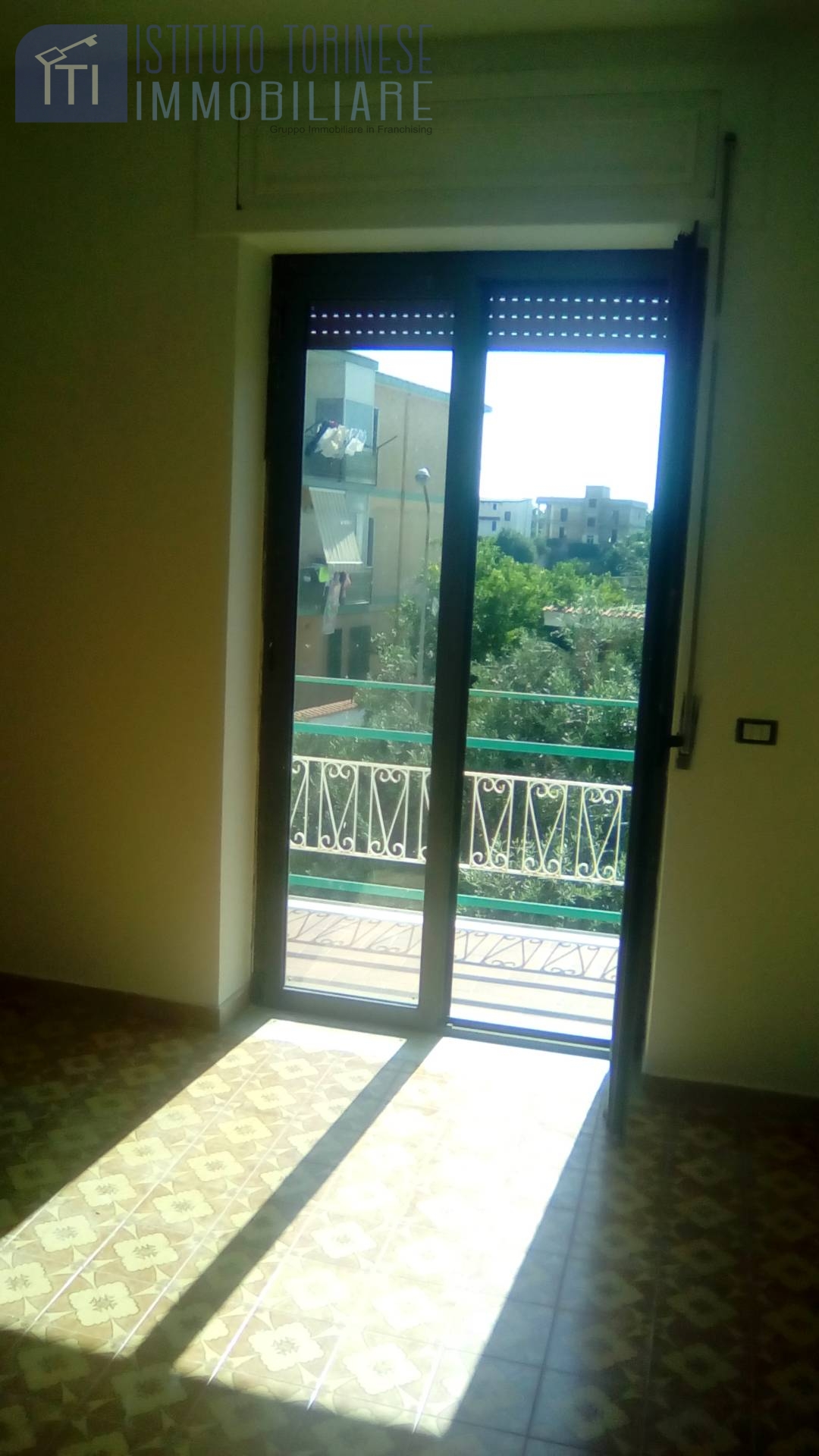 APPARTAMENTO + DI 4 LOCALI in affitto a Sant'Antimo