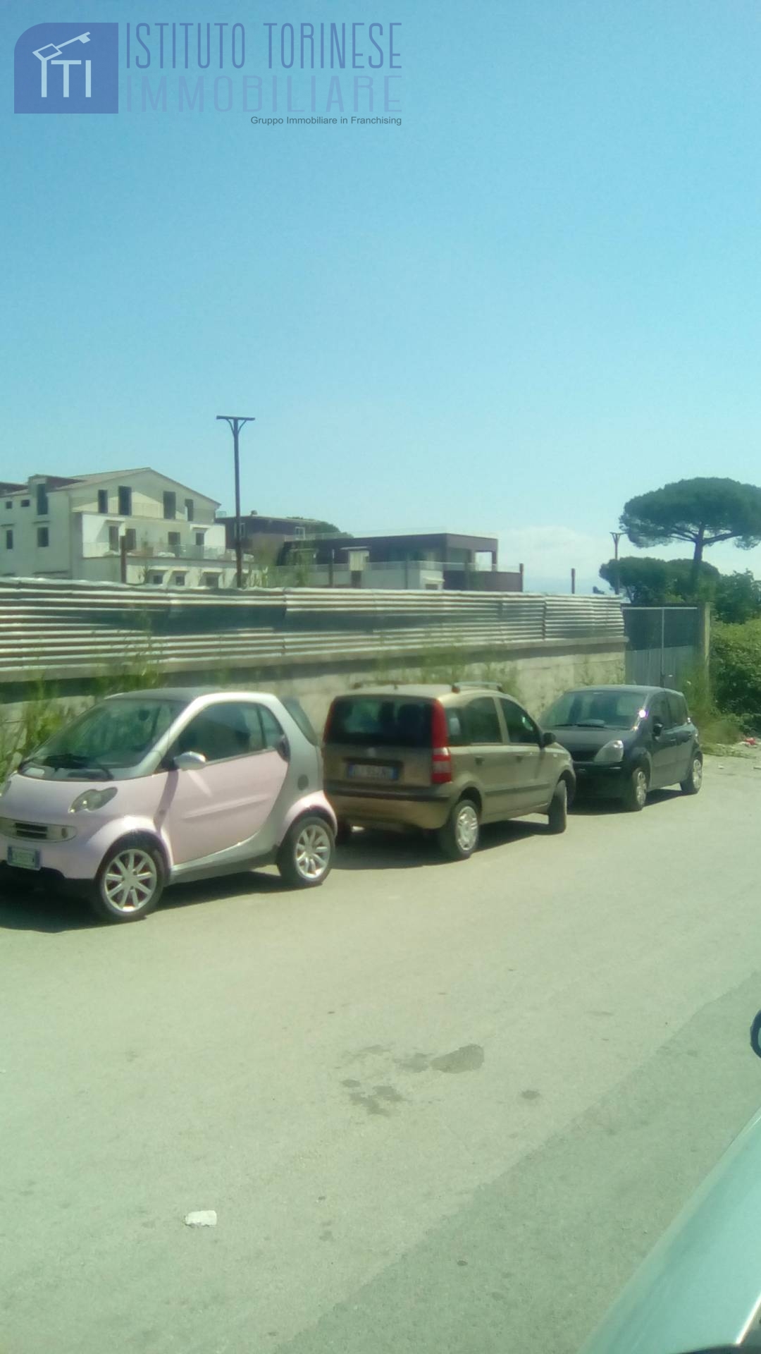 TERRENO INDUSTRIALE/COMMERCIALE in affitto a Sant'Antimo