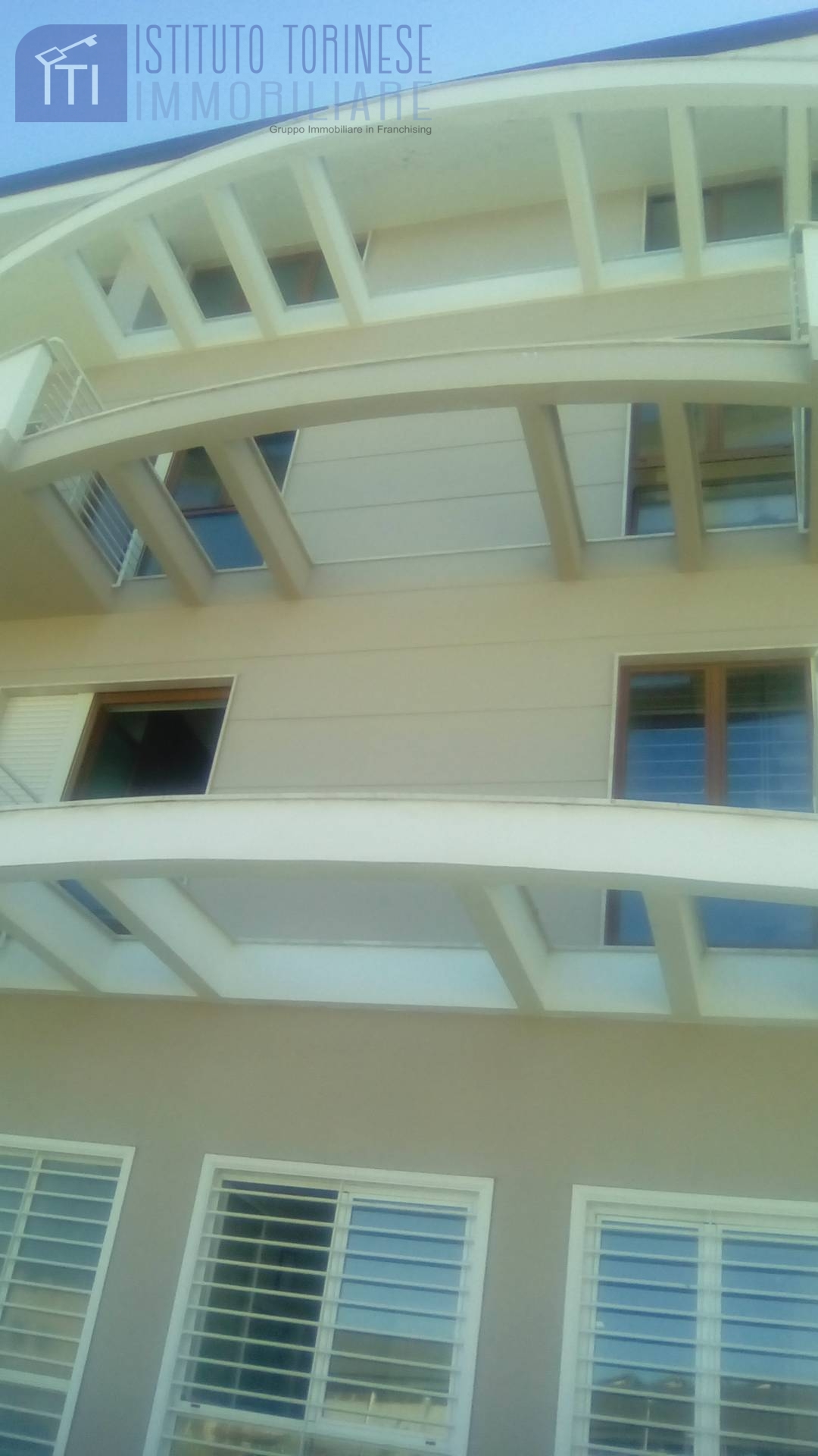 TRILOCALE in vendita a Sant'Antimo