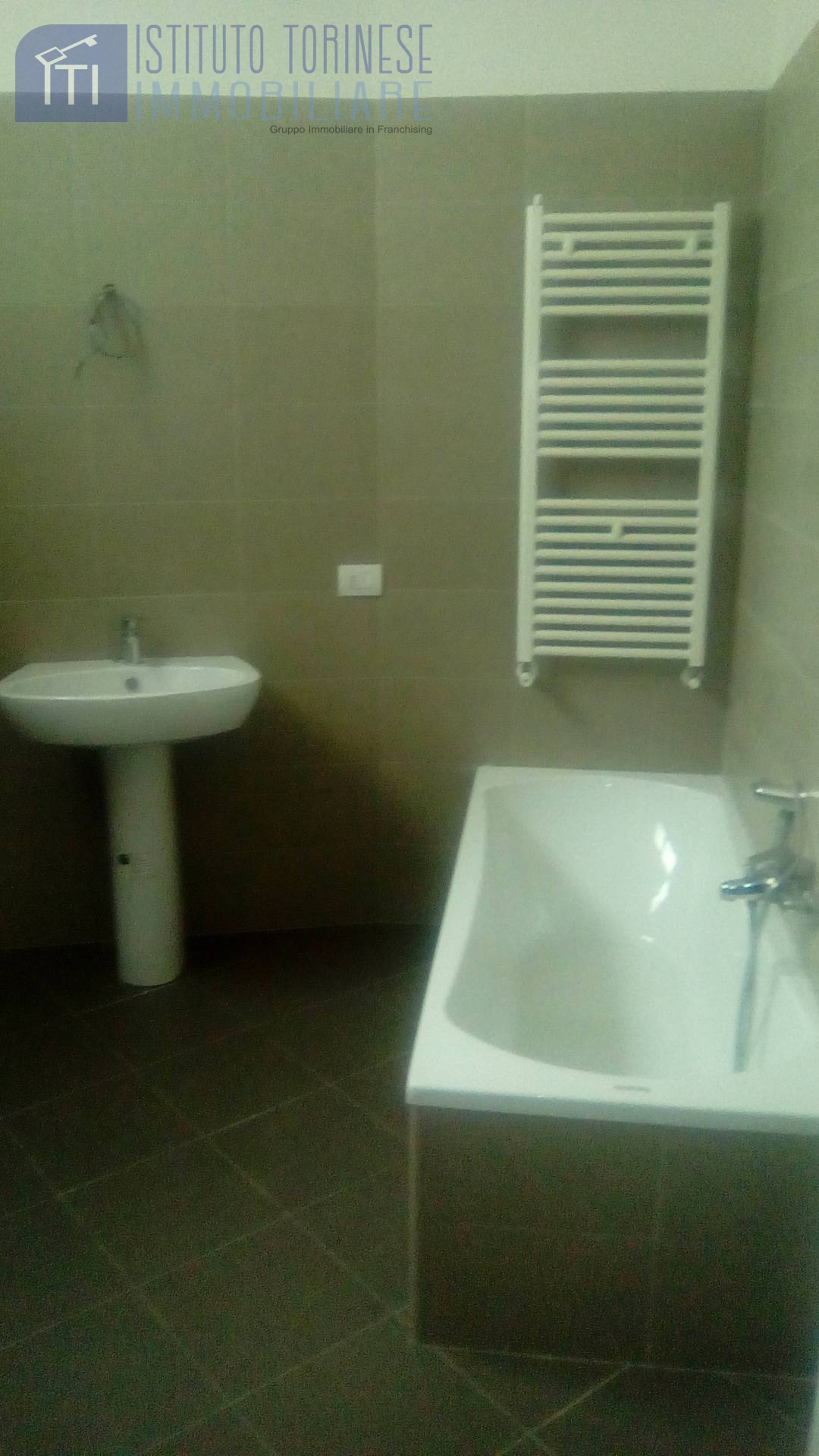 TRILOCALE in vendita a Sant'Antimo