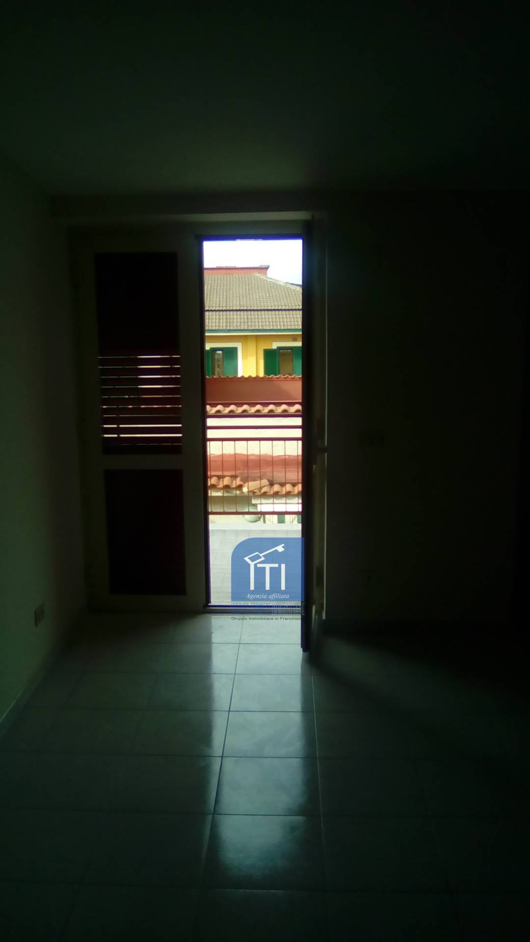 QUADRILOCALE in affitto a Cesa