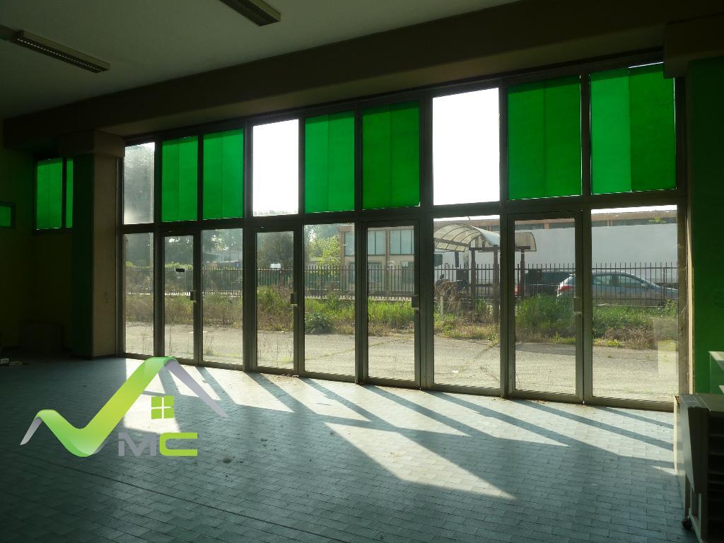 Studio/Ufficio in affitto a Tribiano