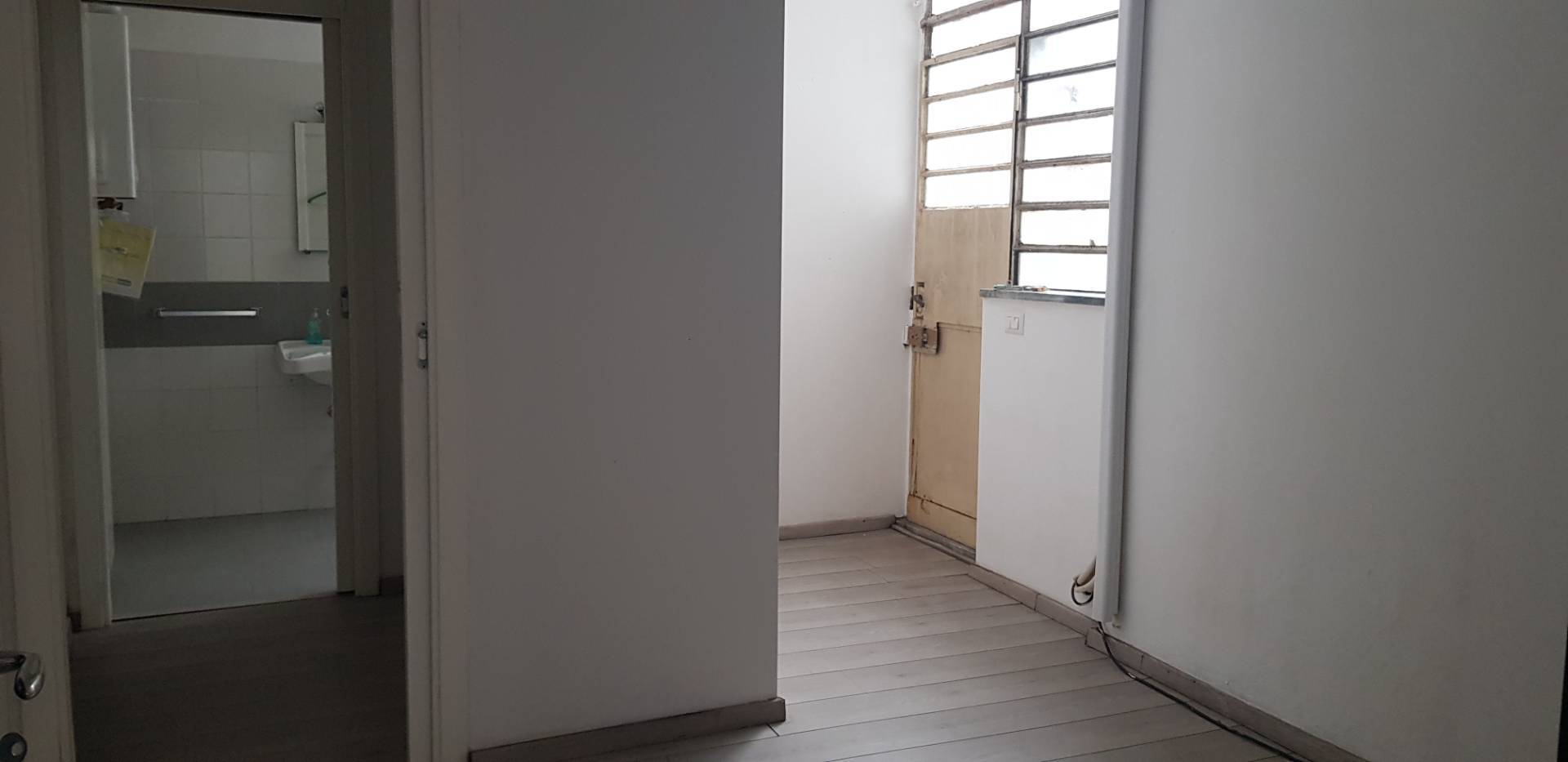 Negozio in vendita a Melzo