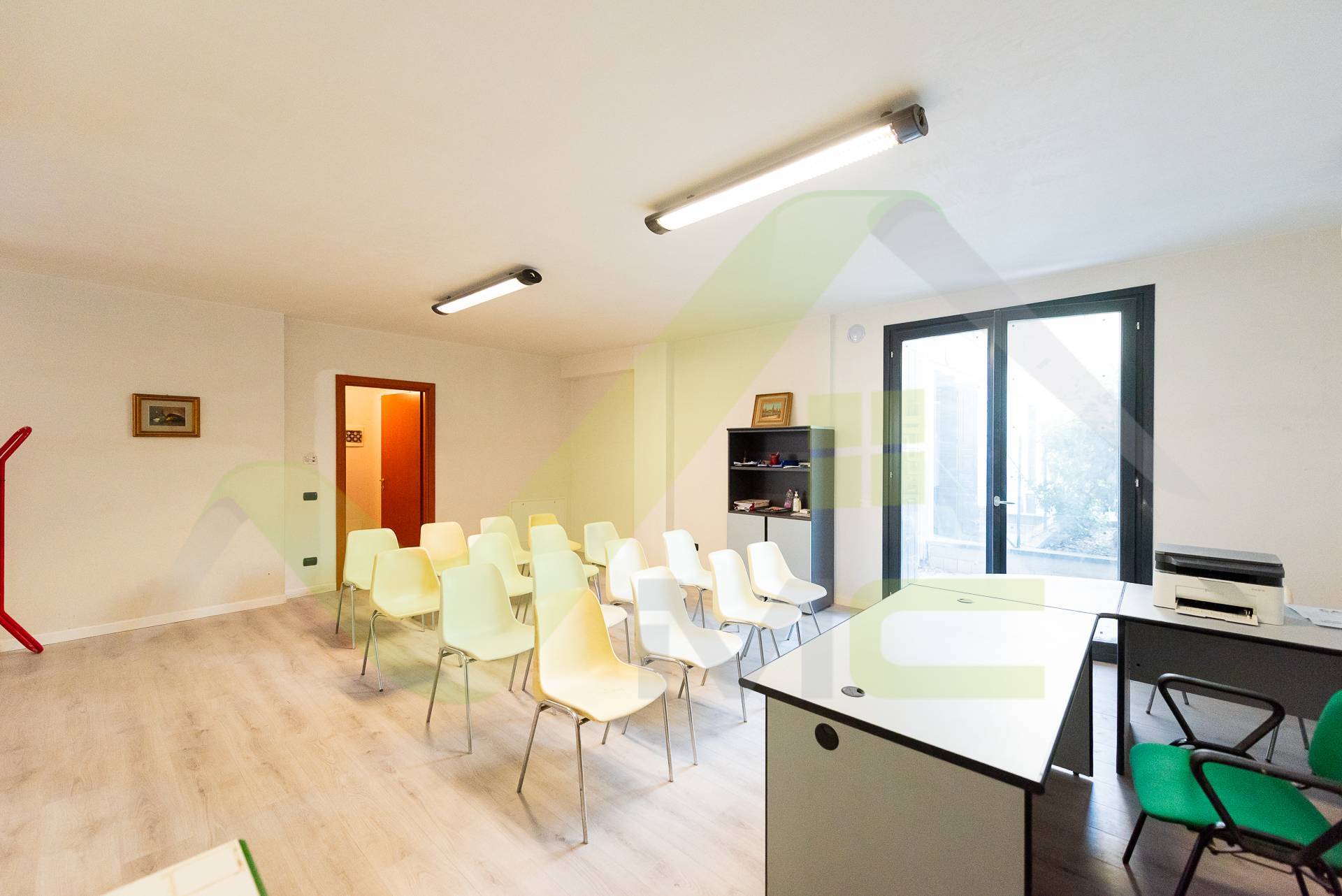 Negozio in vendita a Vignate