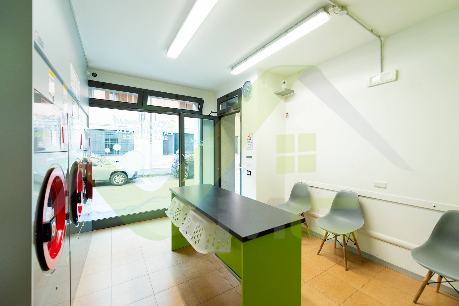 Negozio in vendita a Vignate