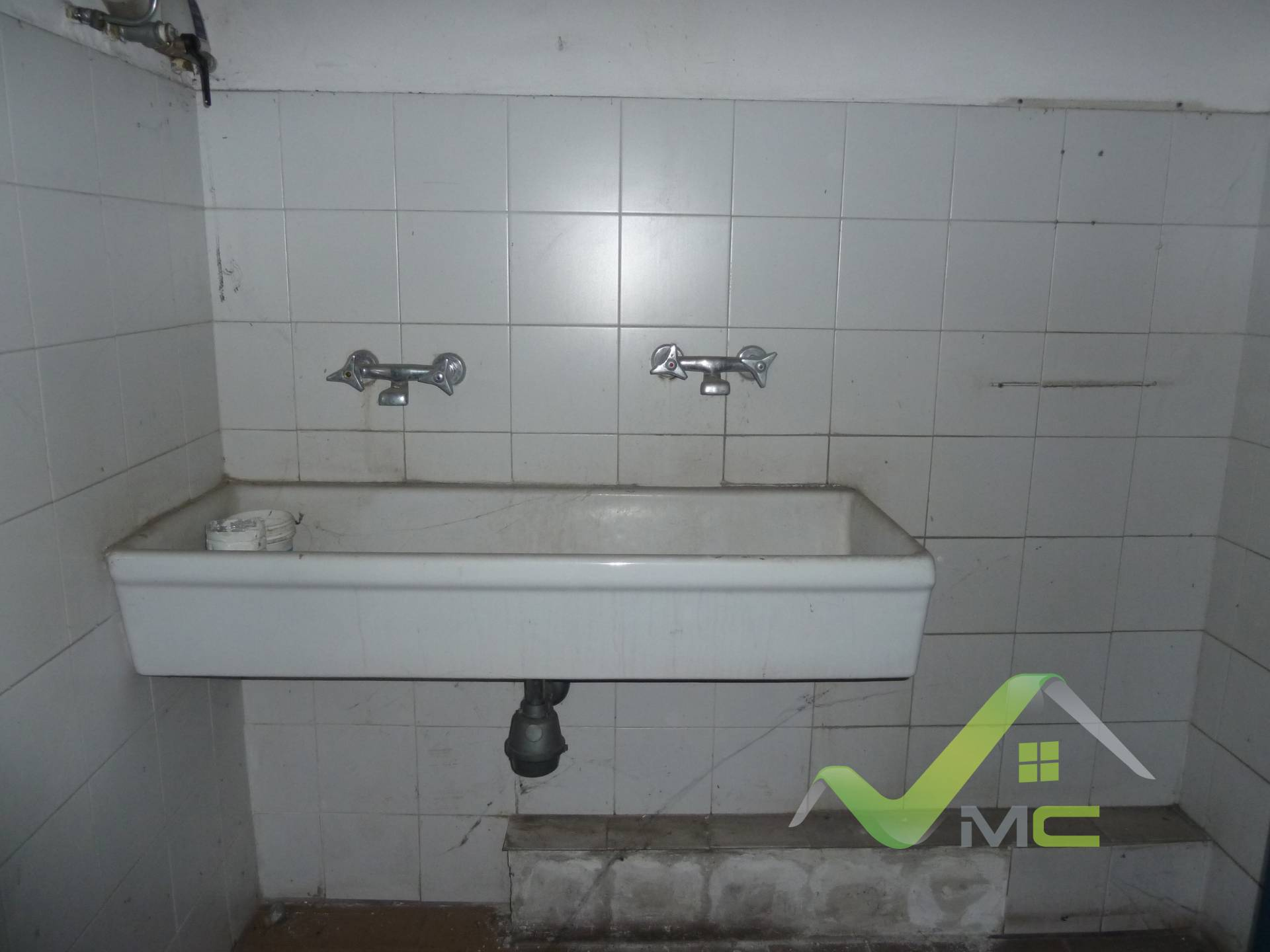 Capannone in vendita a Liscate