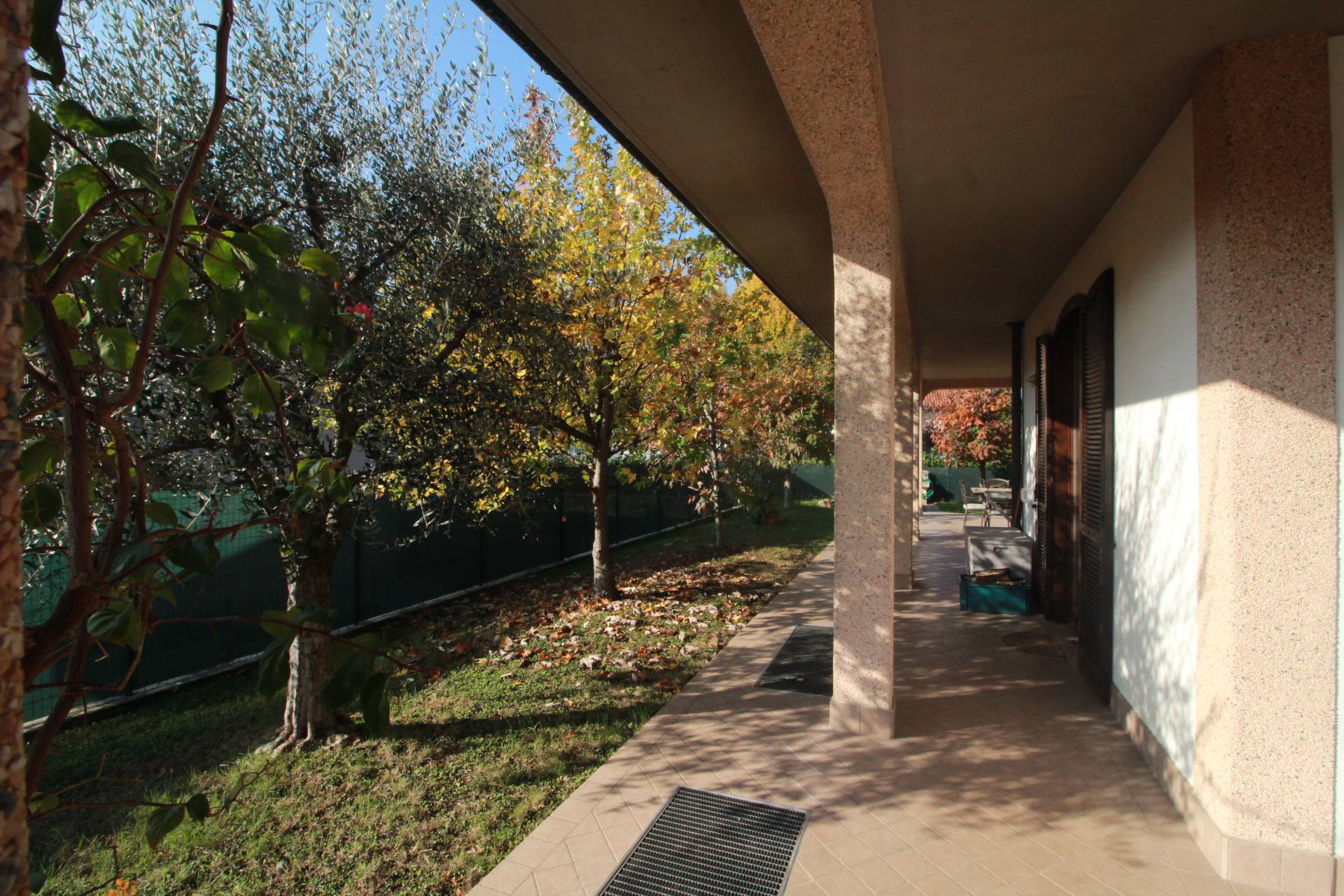 Villa in vendita a Melzo