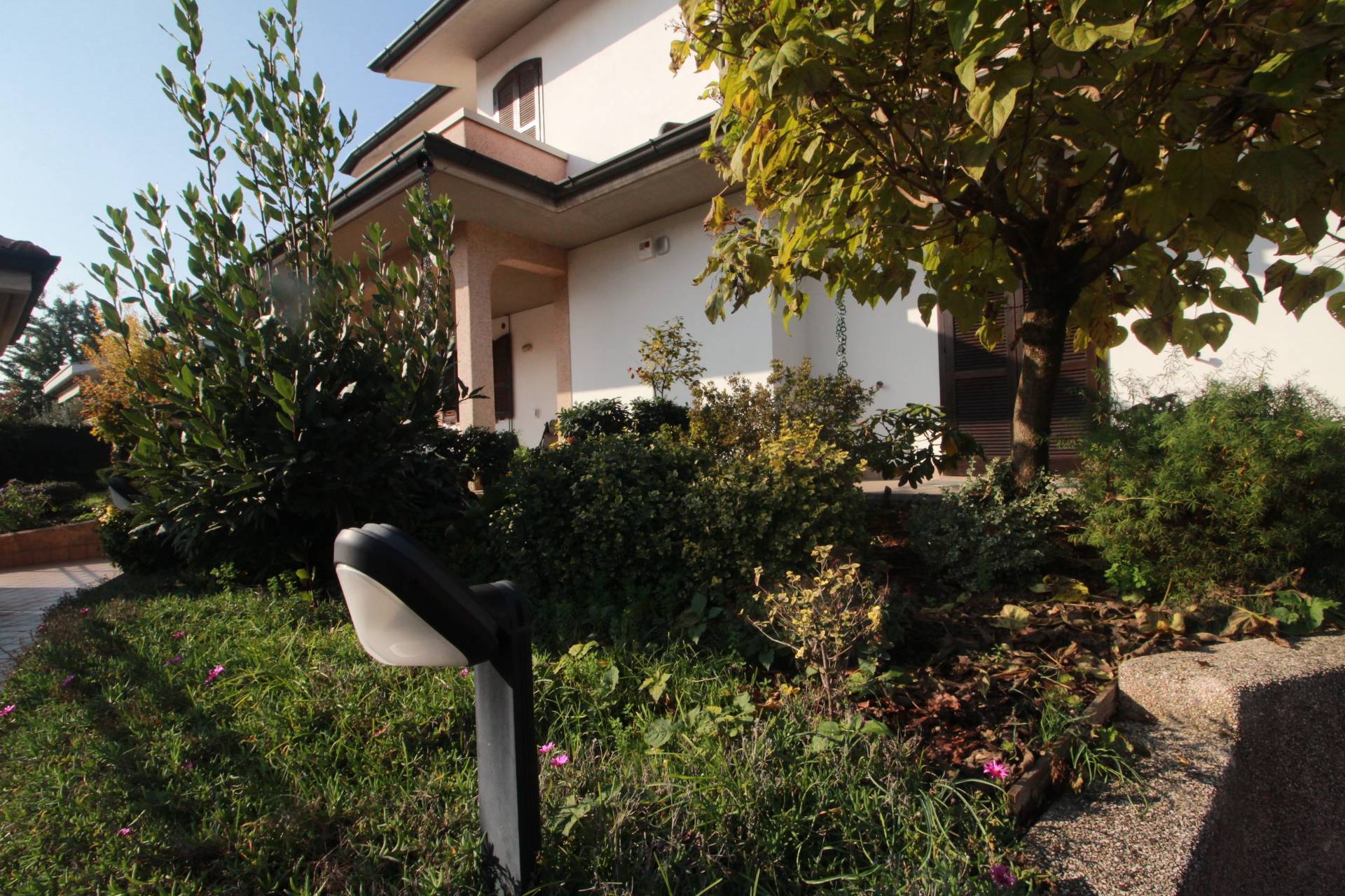 Villa in vendita a Melzo